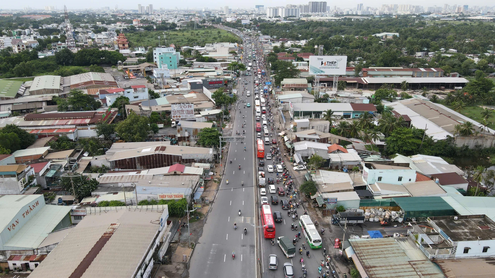 cua-ngo-phia-tay-186.jpg