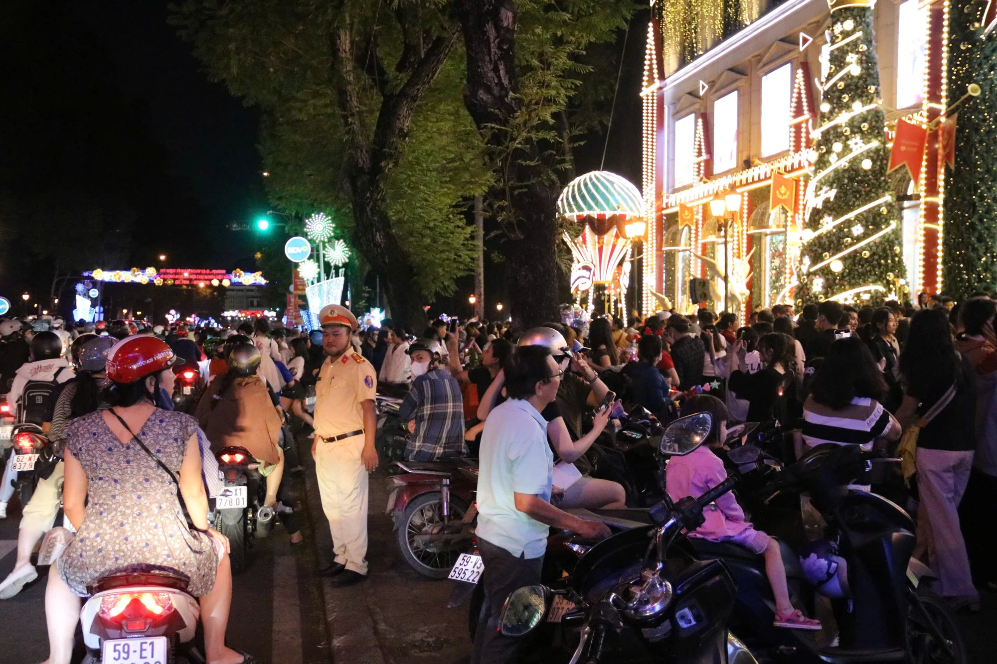 dem-giang-sinh-7.jpg