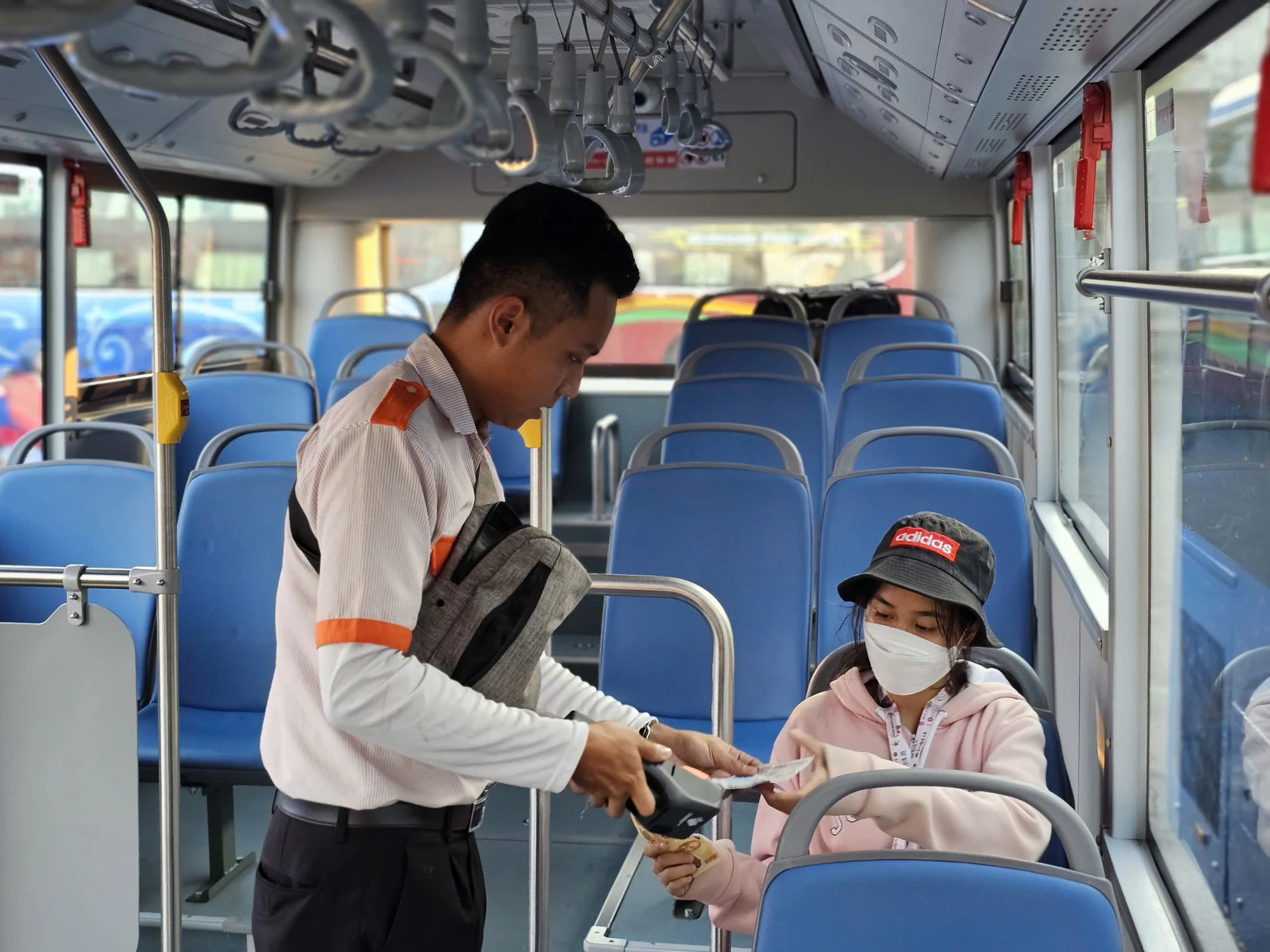 phuong-tien-giao-thong-11.jpg