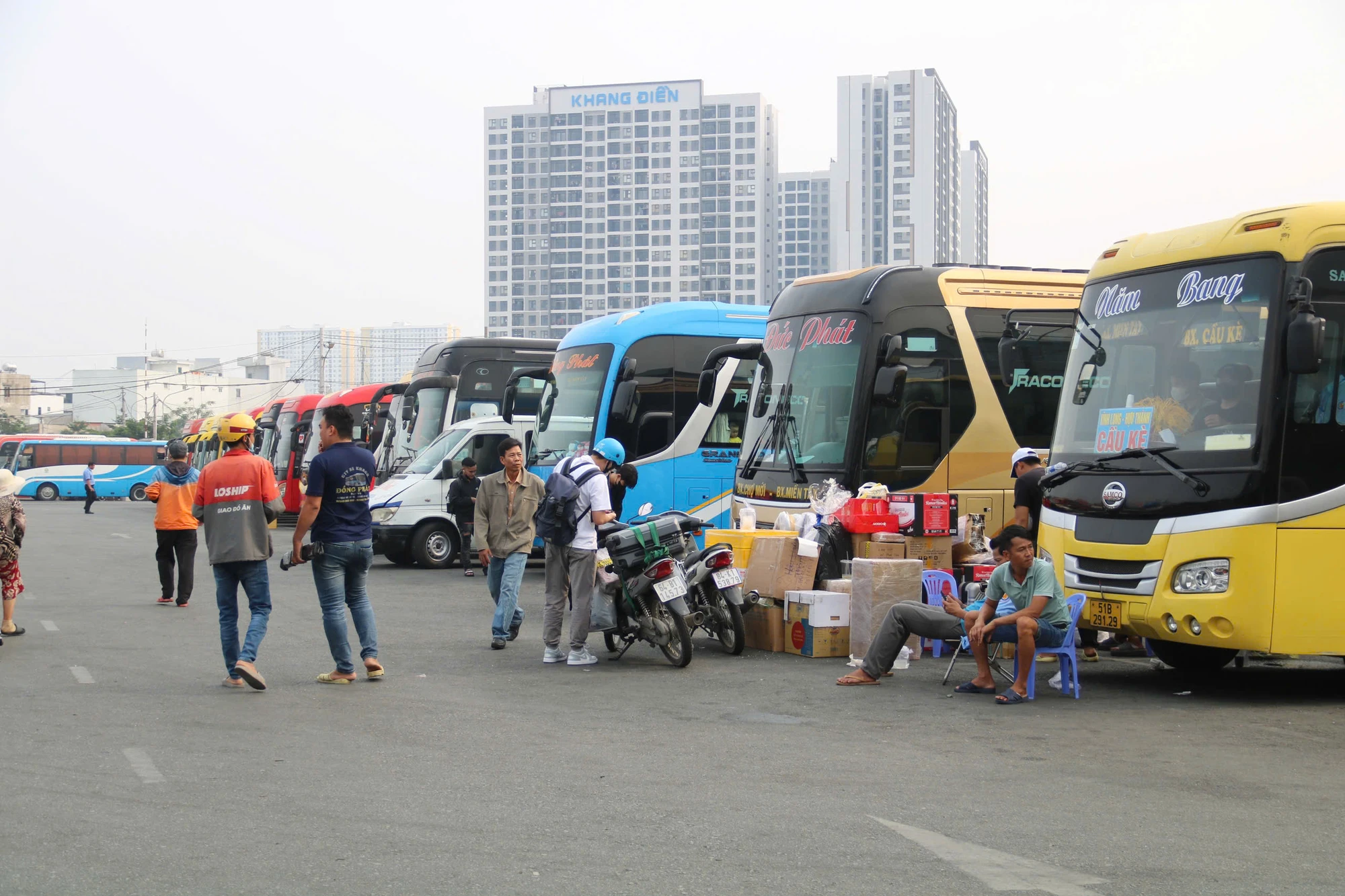 cua-ngo-phia-tay-218.jpg