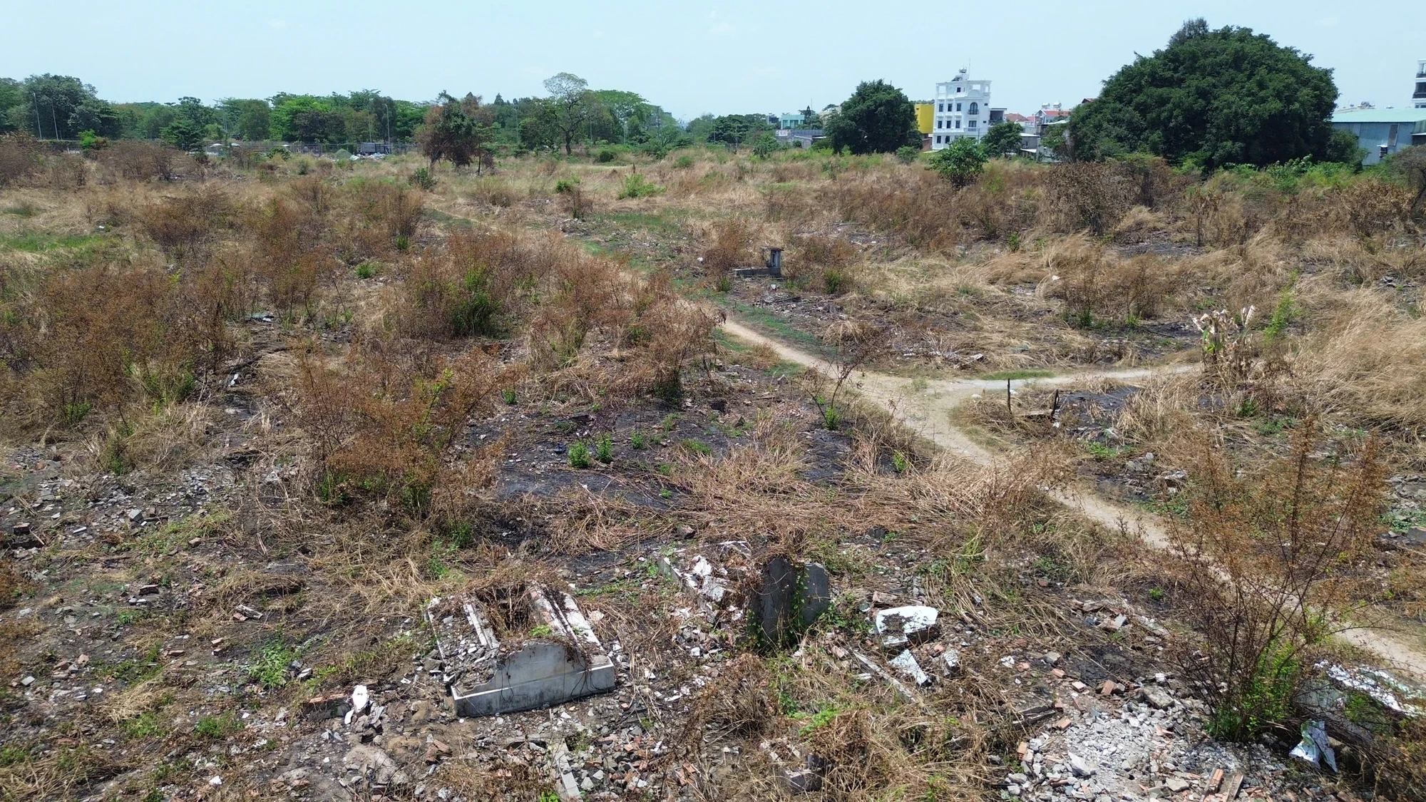 nghia-trang-binh-hung-hoa-4.jpg