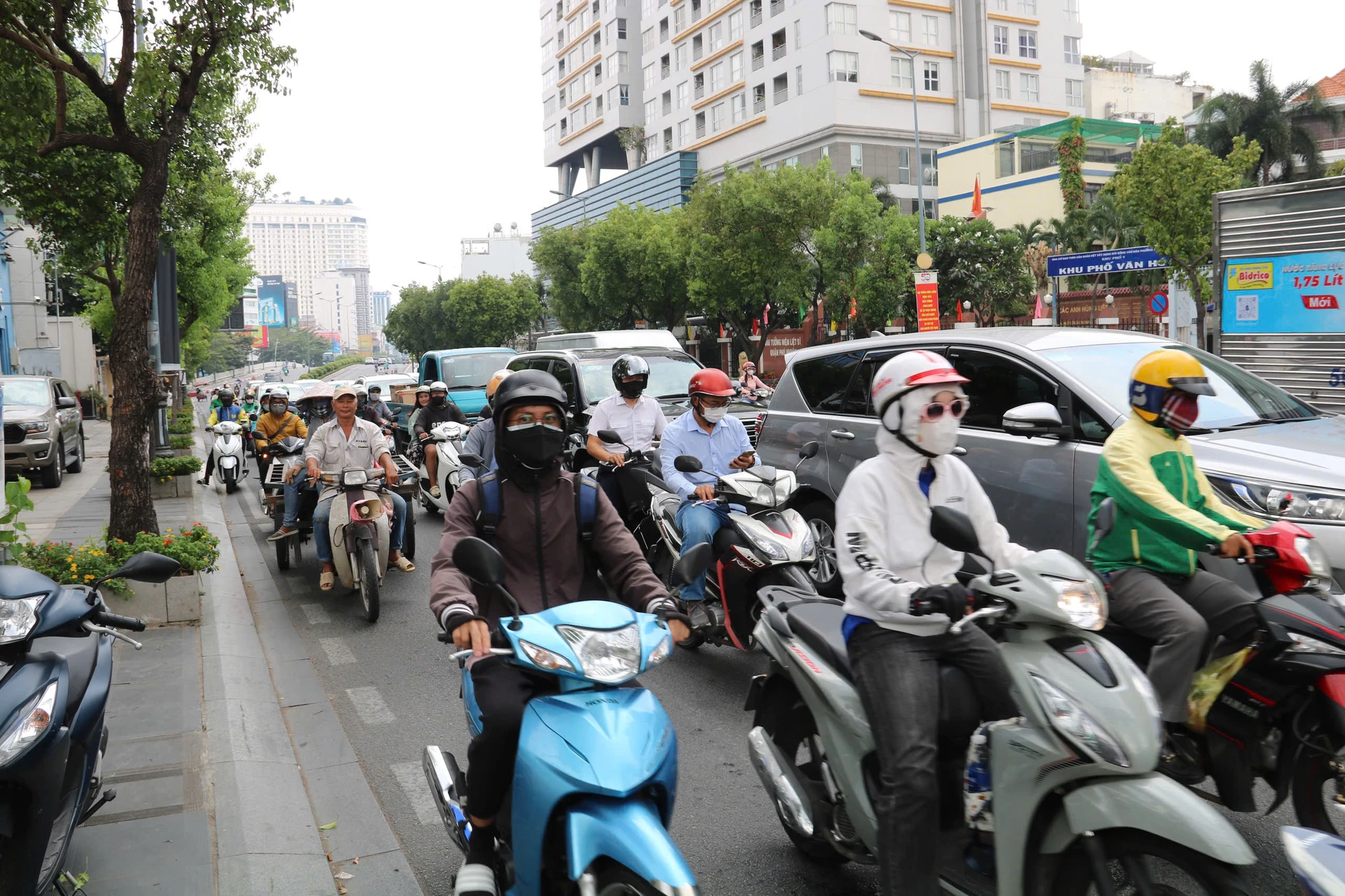 xe-re-phai-19.jpg