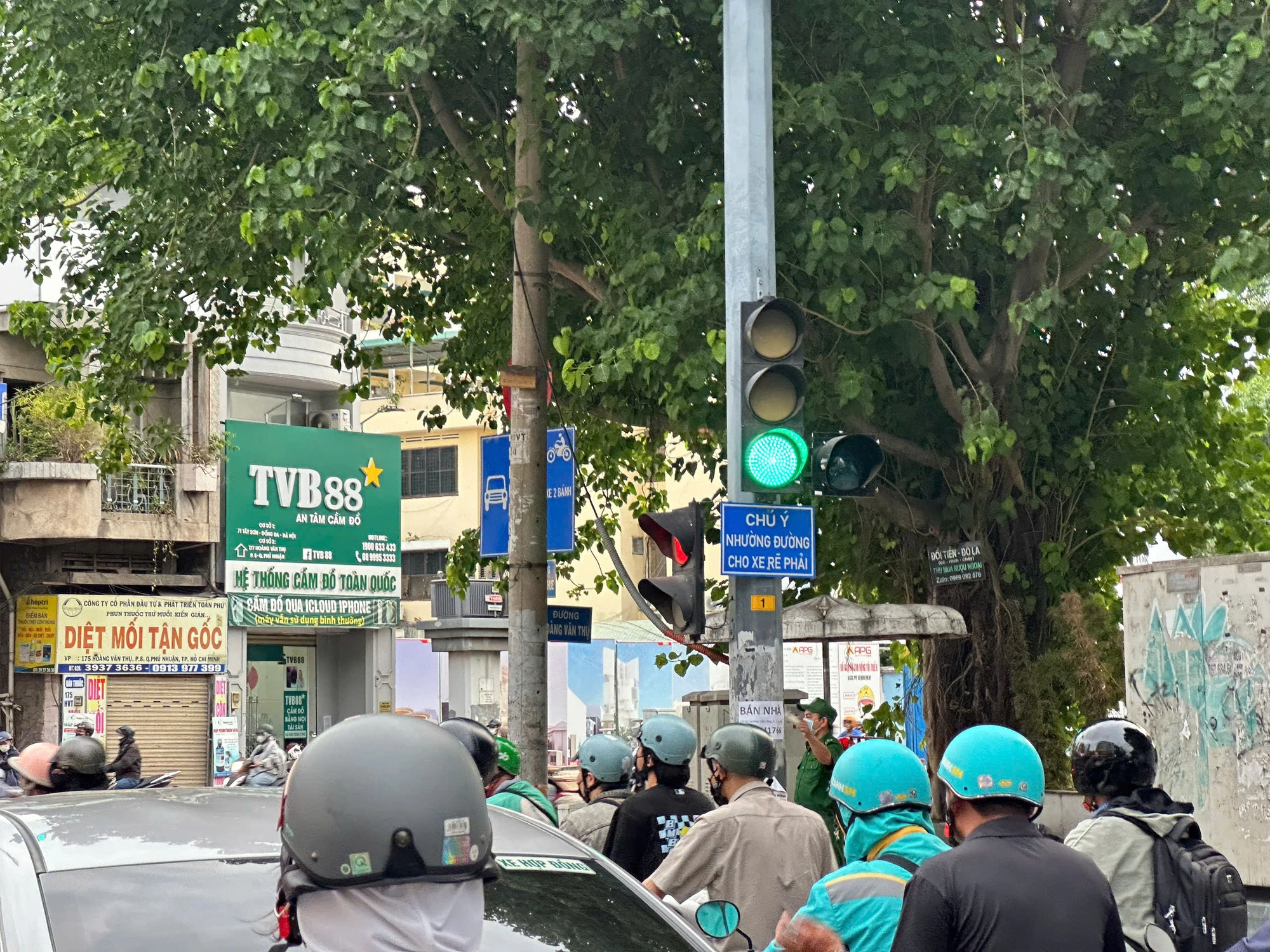 xe-re-phai-26.jpg