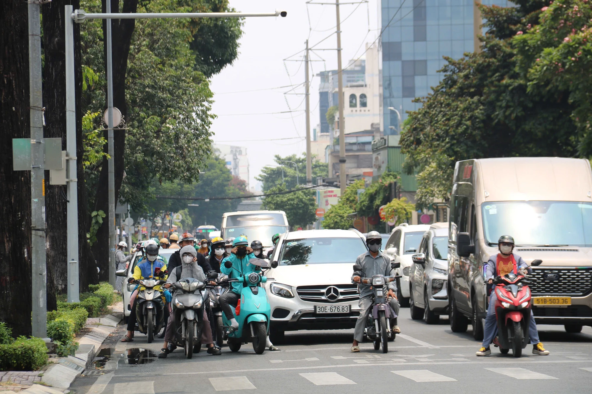 xe-re-phai-5.jpg