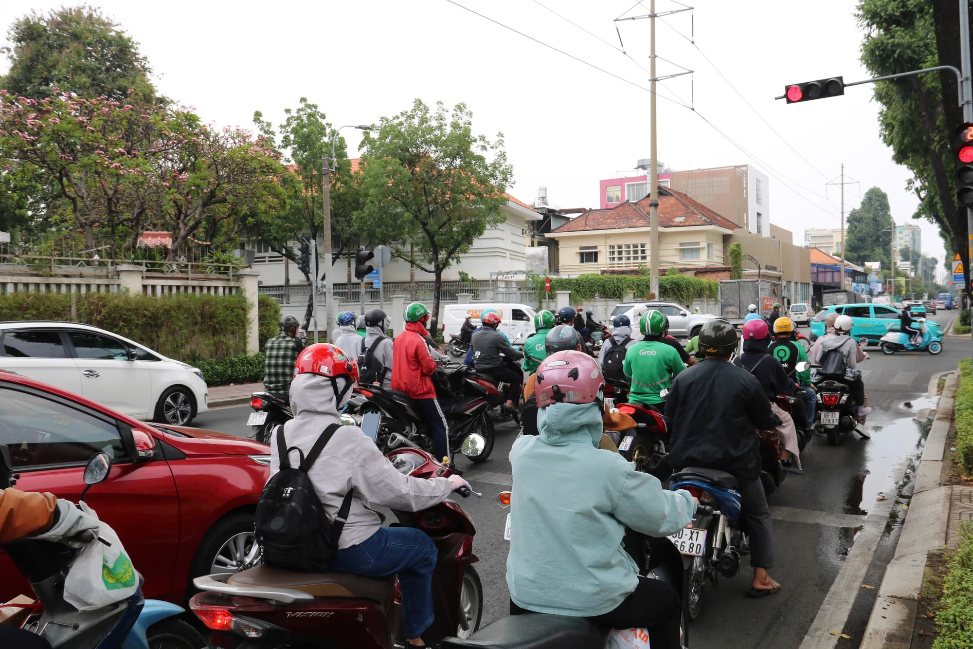 xe-re-phai-7.jpg