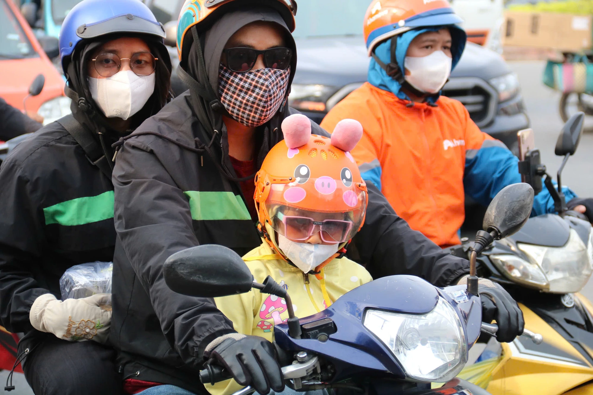 cua-ngo-phia-tay-351.jpg