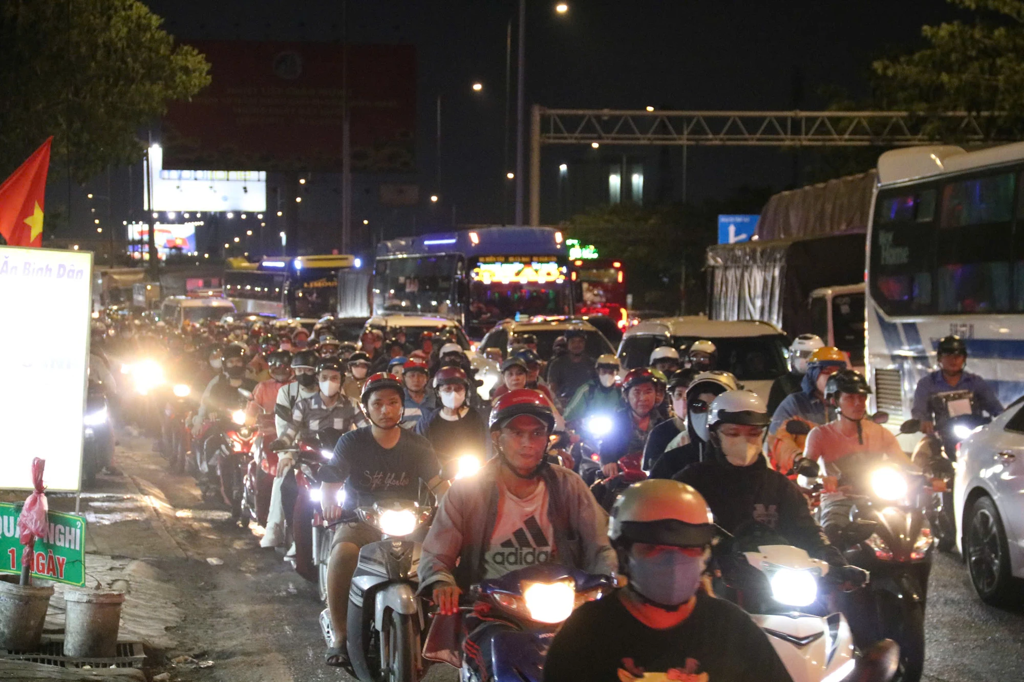 duong-ve-mien-tay-34.jpg