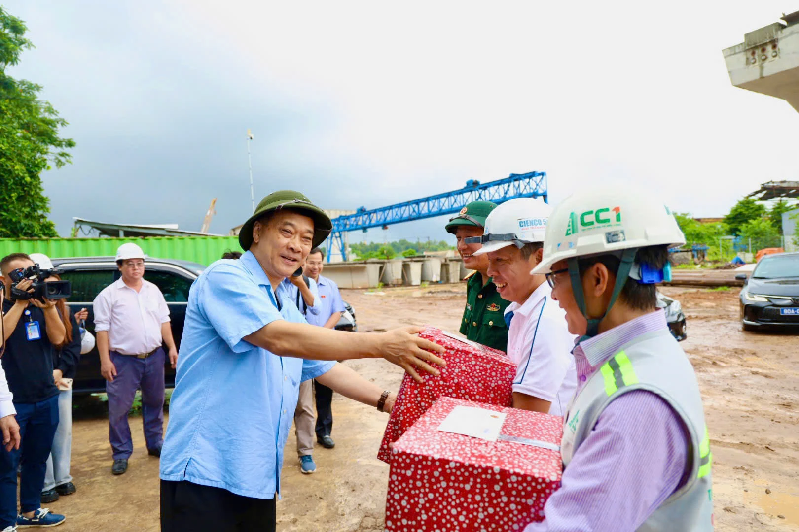 vanh-dai-3-1.jpg