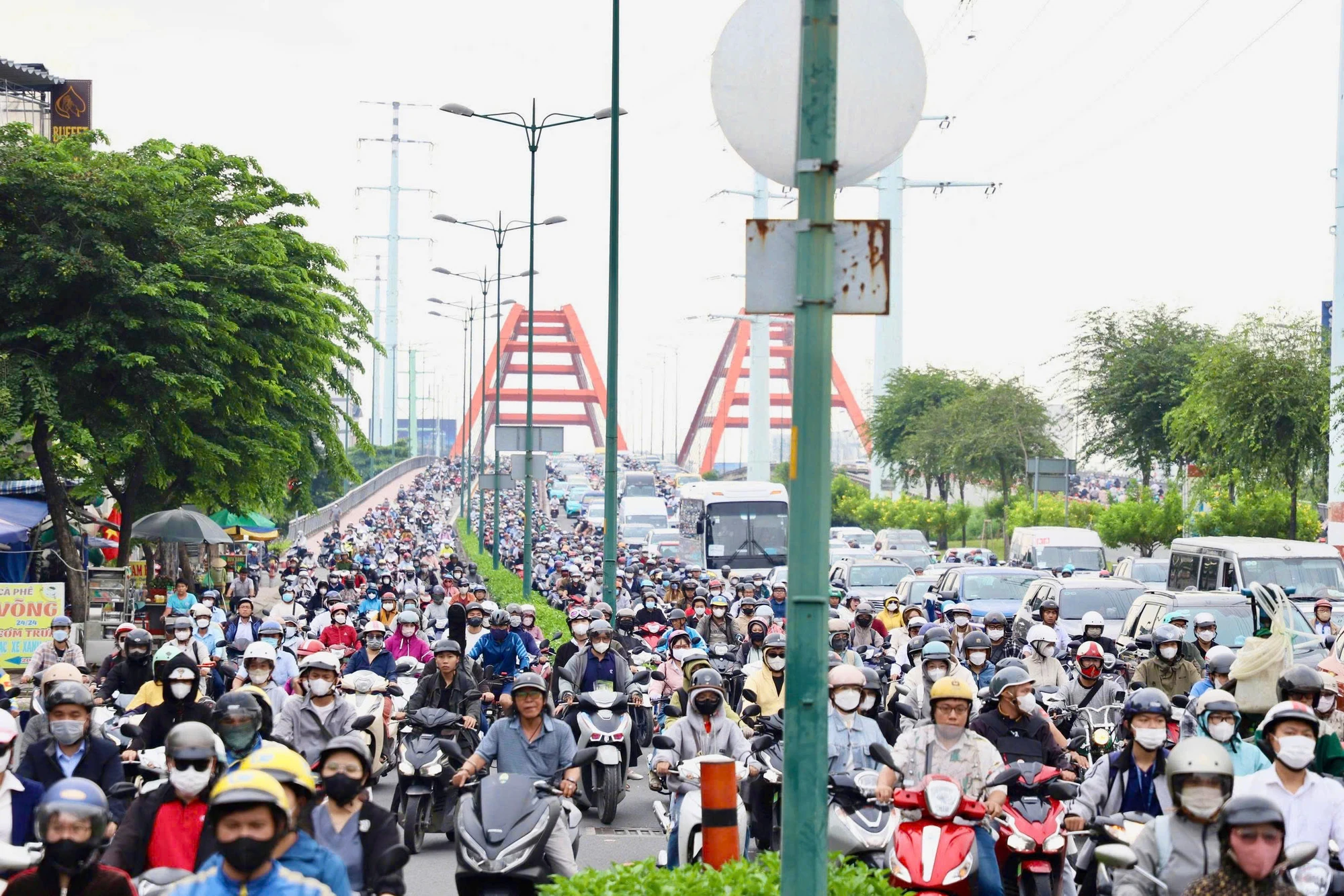 cầu bình triệu