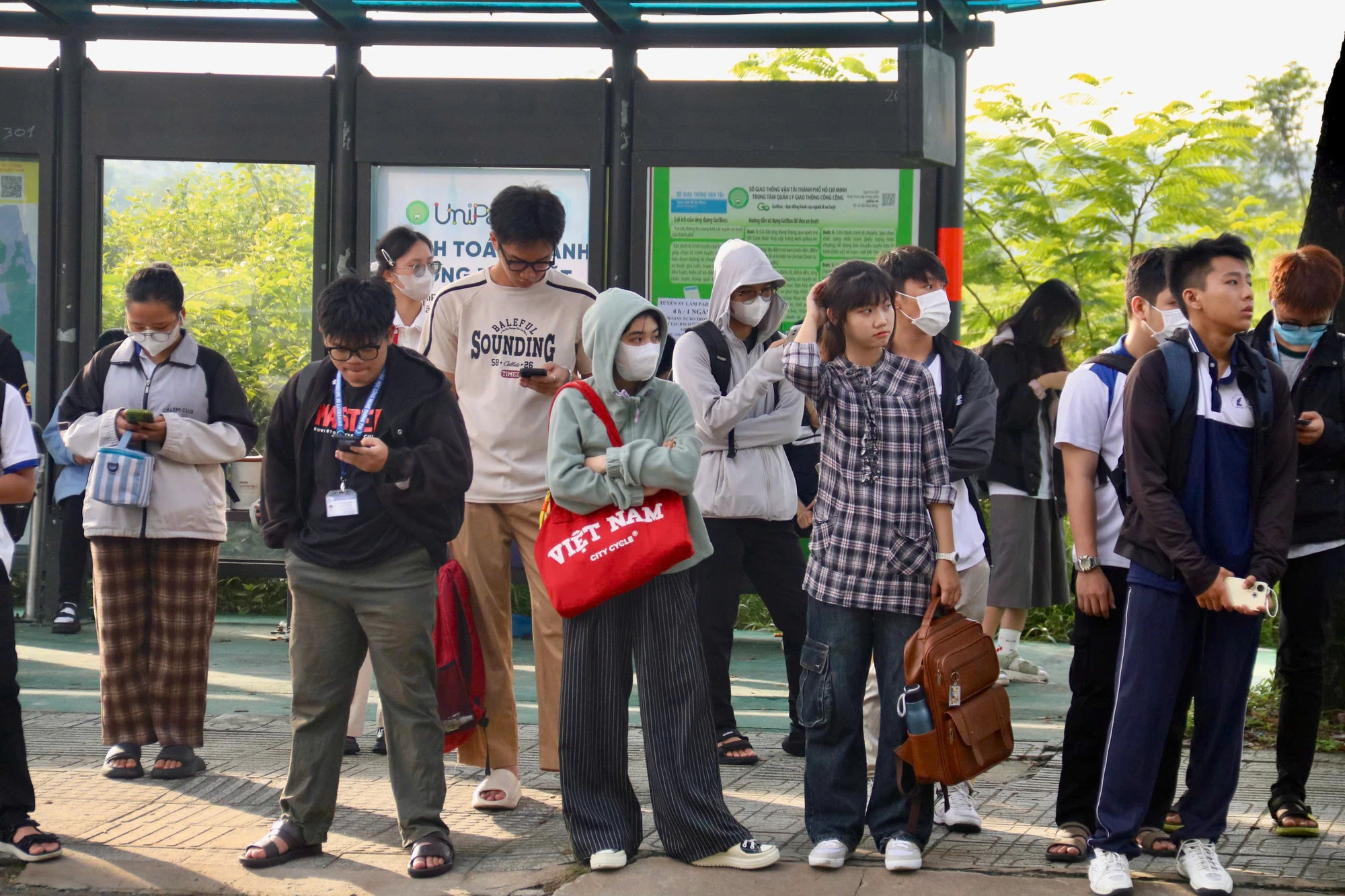 tuyen-xe-buyt-12.jpg