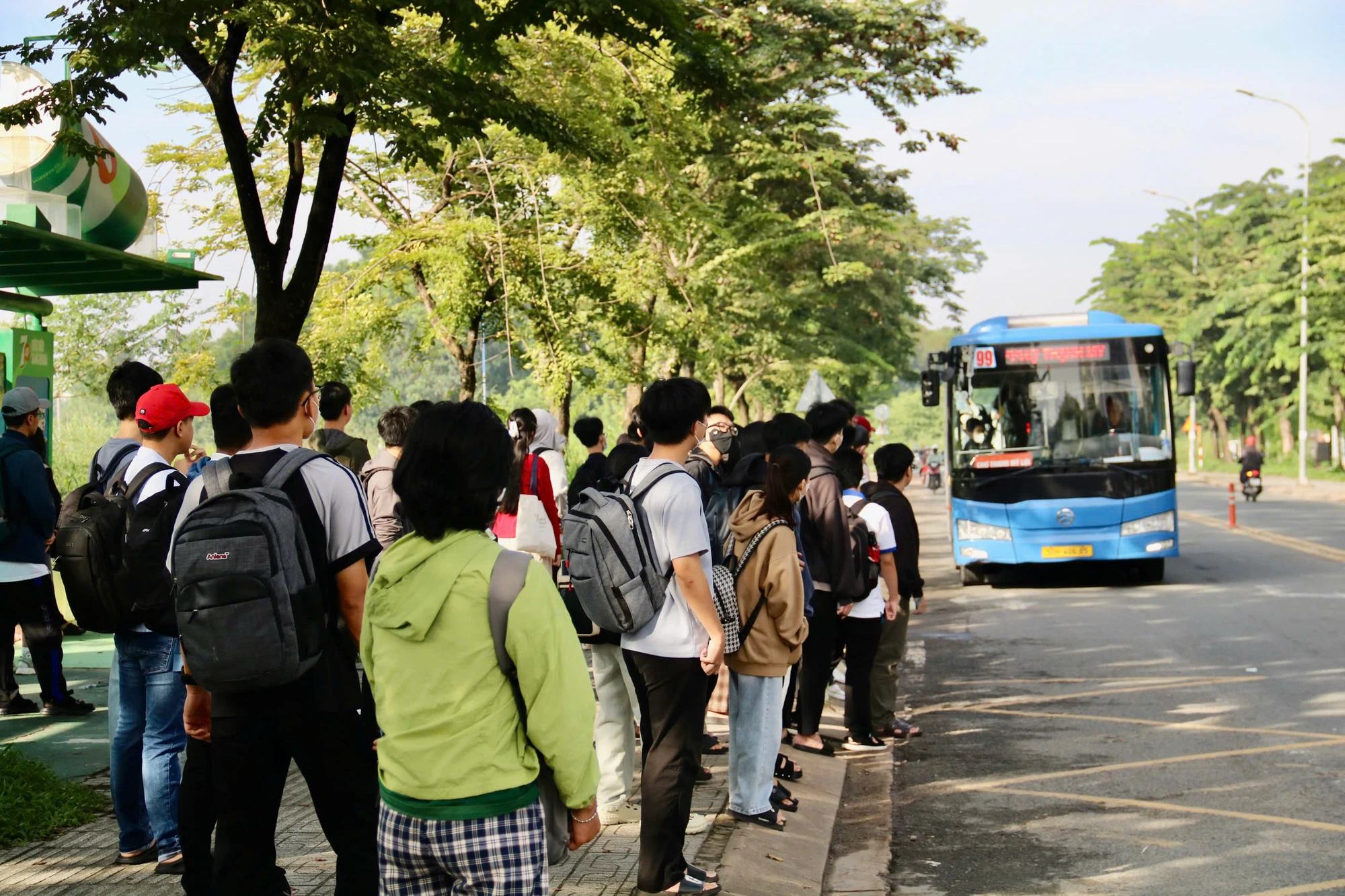 tuyen-xe-buyt-15.jpg