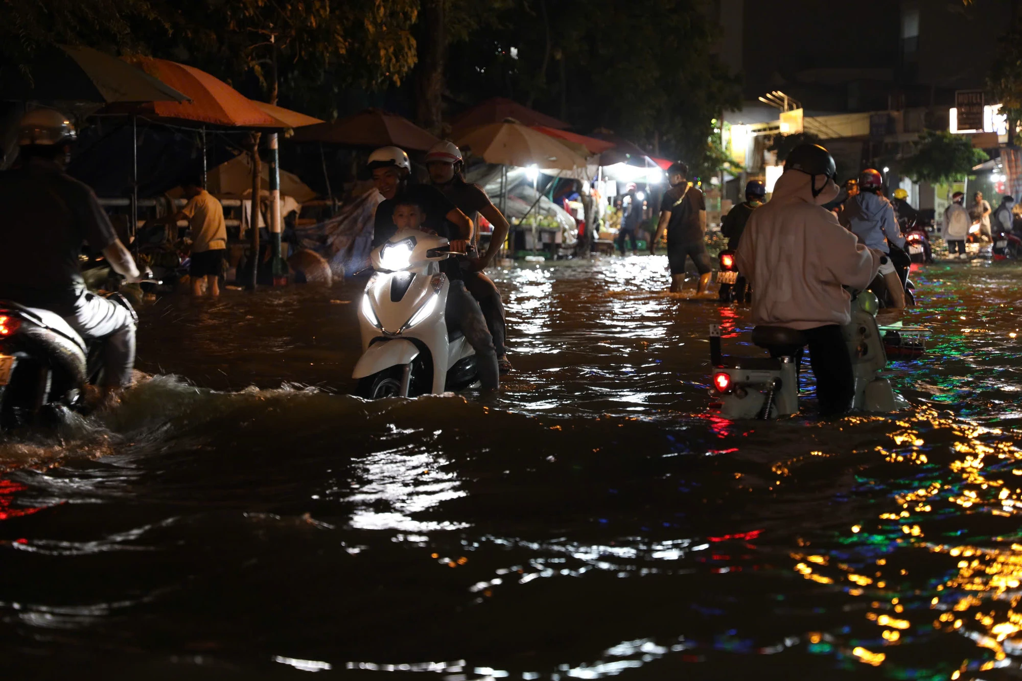 trieu-cuong-1.jpg