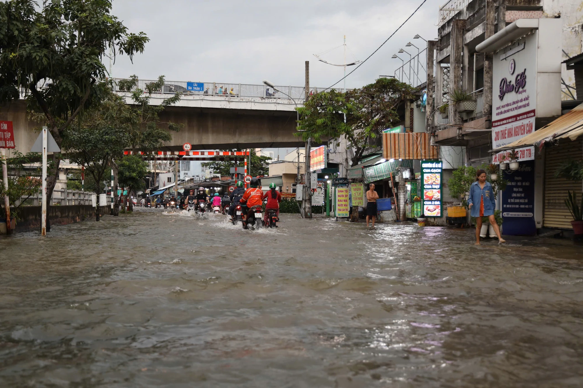 trieu-cuong-8.jpg