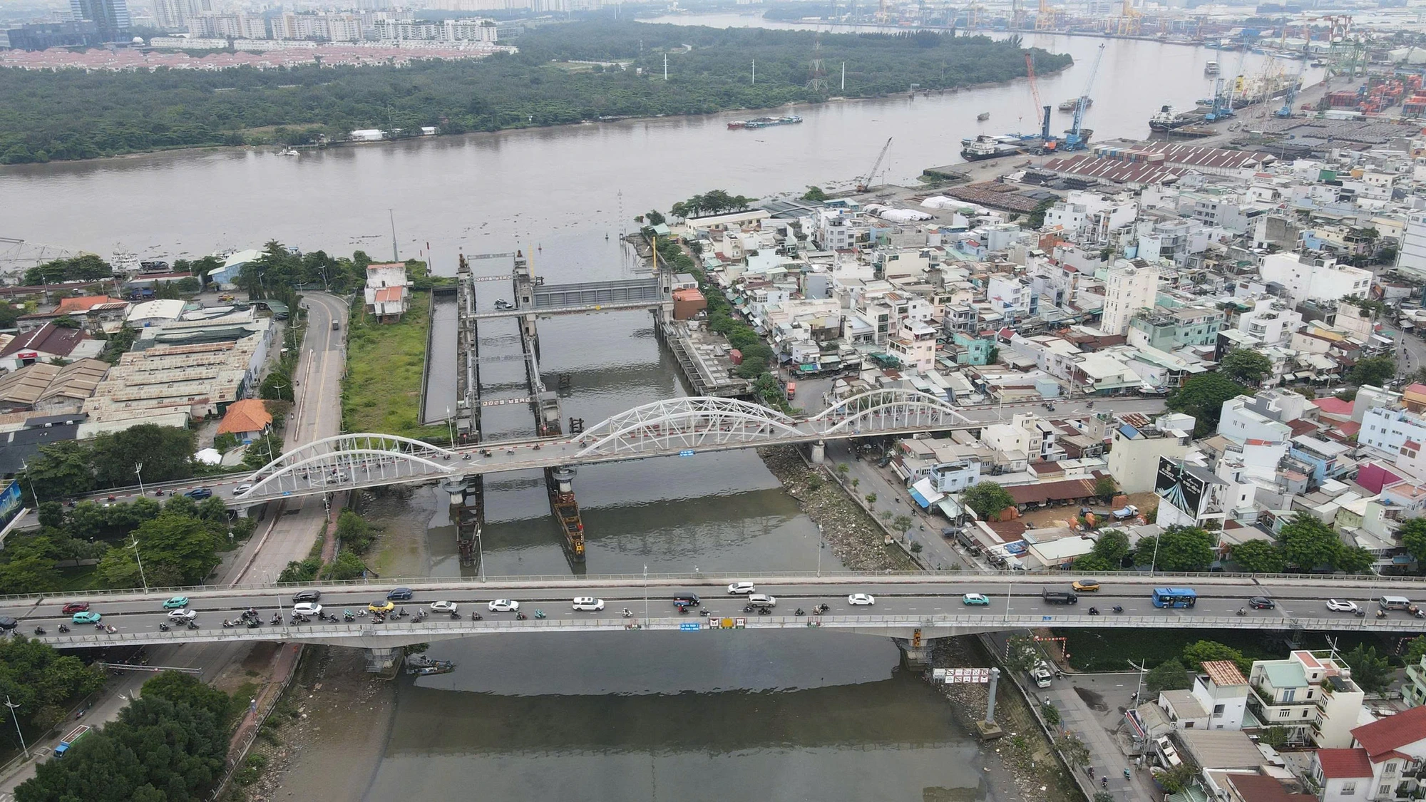 duong-nguyen-tat-thanh-4.jpg