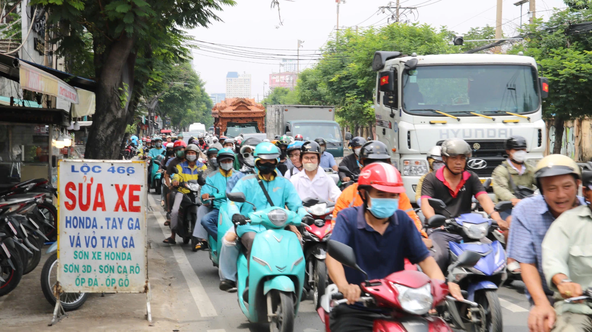 duong-nguyen-tat-thanh-5.jpg