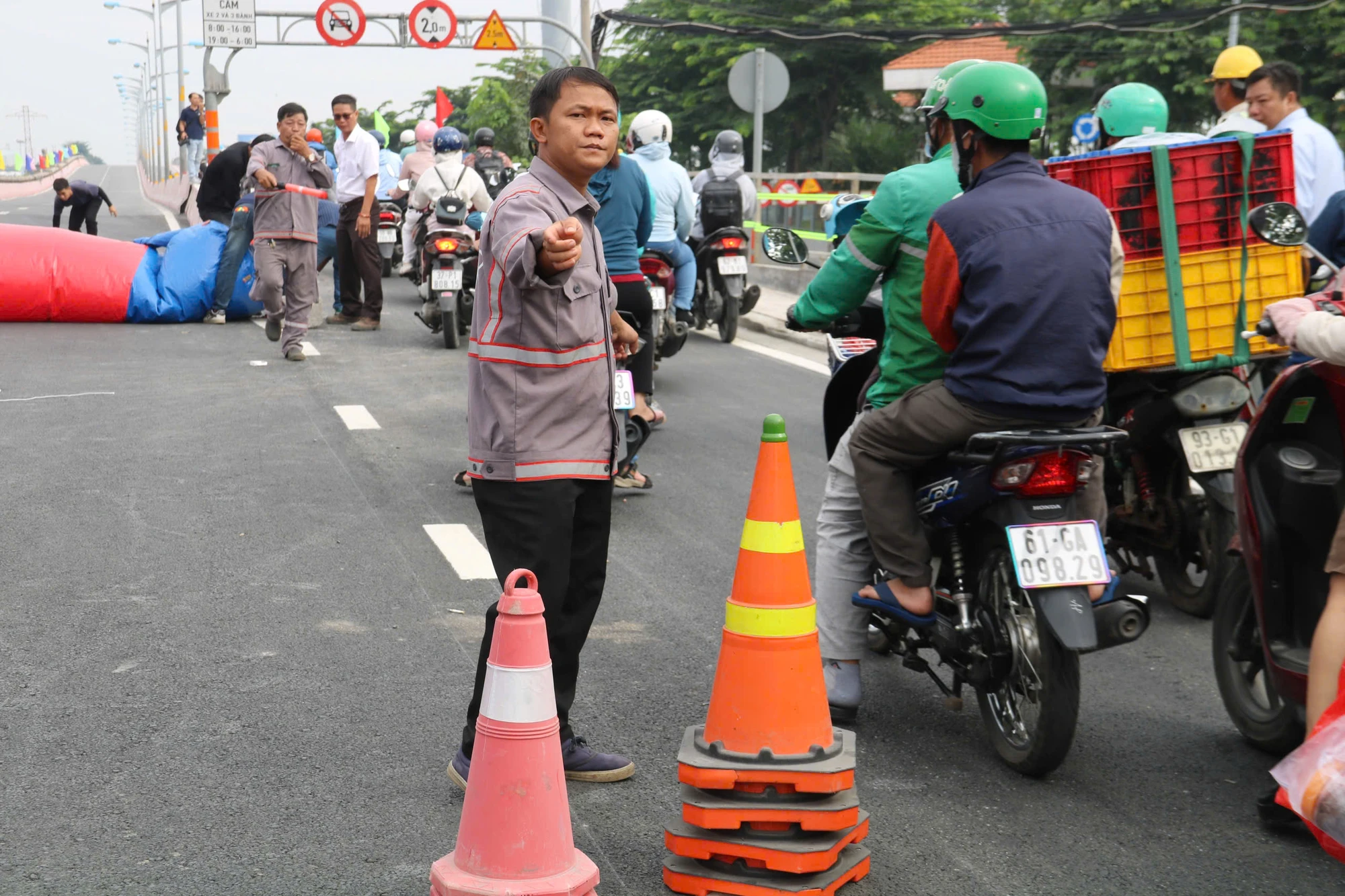 cau-binh-trieu-44.jpg