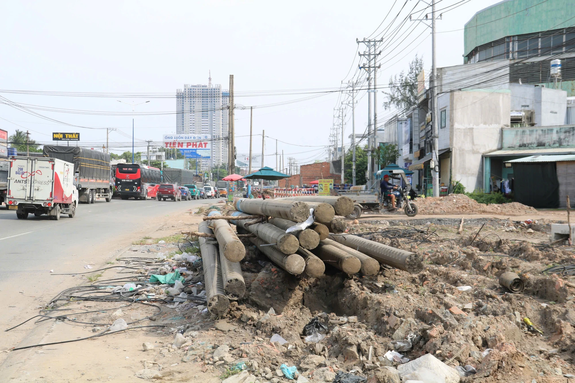 quoc-lo-13-22.jpg