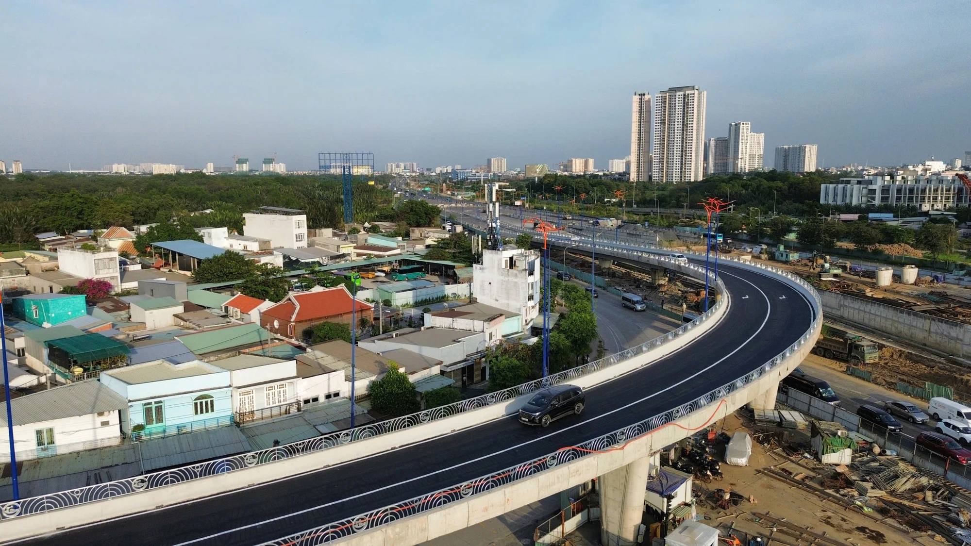 TP.HCM đột phá để tháo điểm nghẽn hạ tầng giao thông