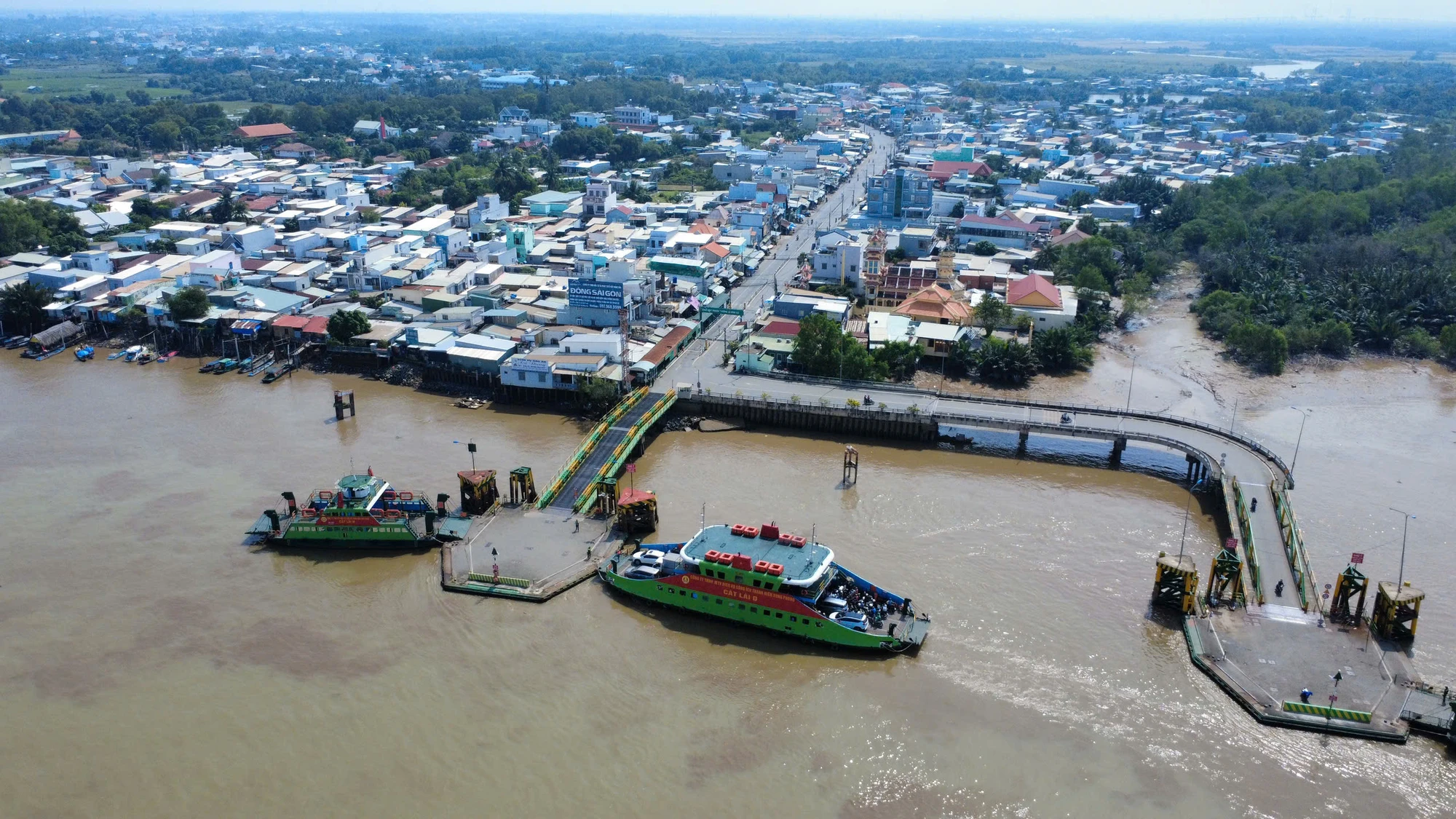 Khu vực dự kiến làm đường liên cảng Cát Lái - Phú Hữu. Ảnh: NHƯ NGỌC