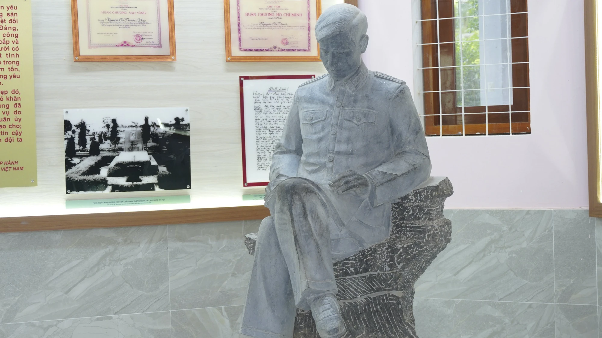 dai-tuong-nguyen-chi-thanh-7-5755.jpg