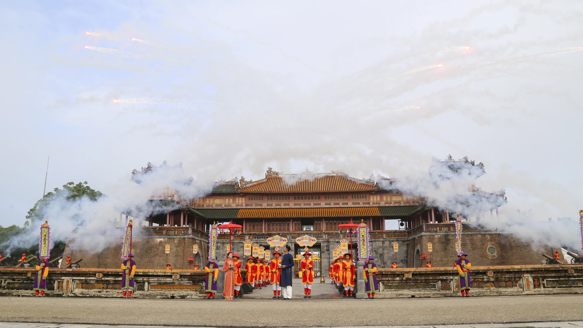 tang-lich-dau-nam-4-7450.jpg