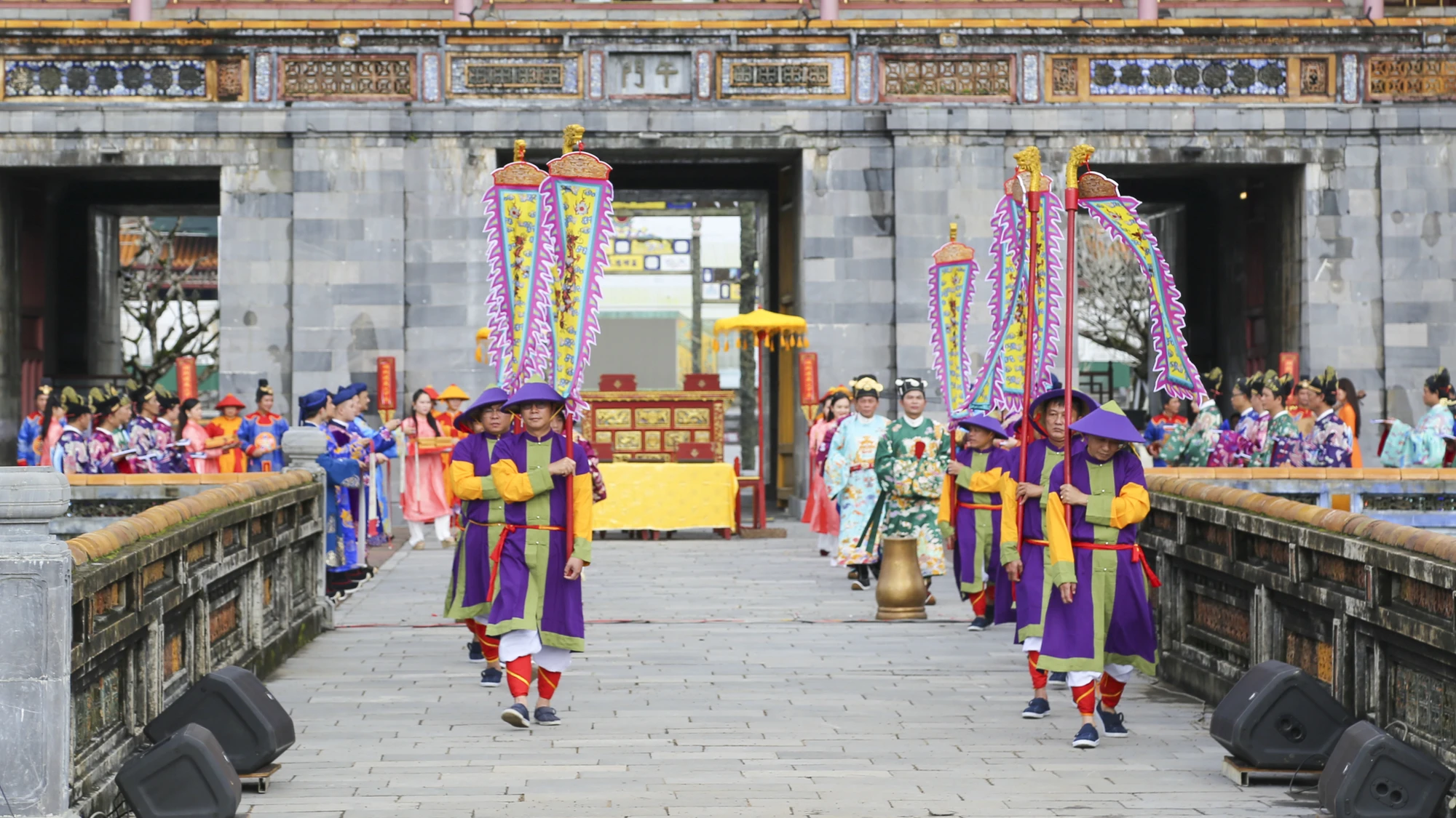 tang-lich-dau-nam-7-37.jpg