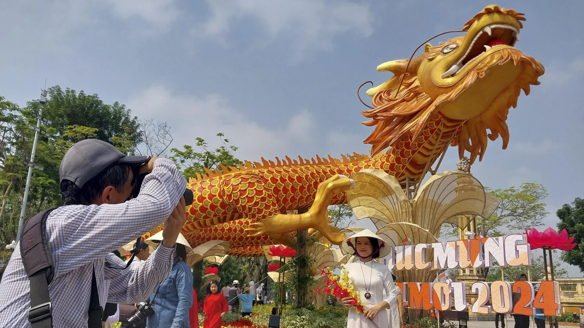 Linh vật rồng ở huế