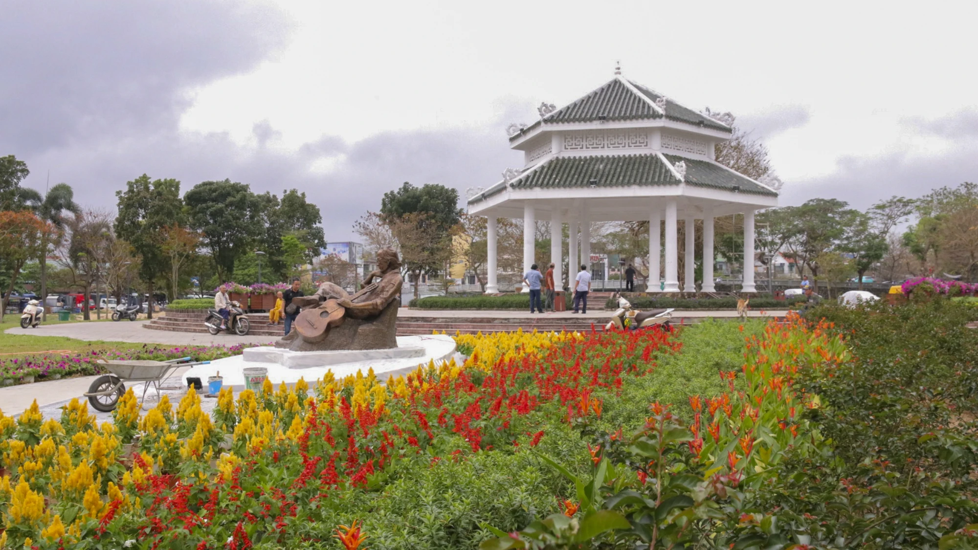 trinh-cong-son-7.jpg
