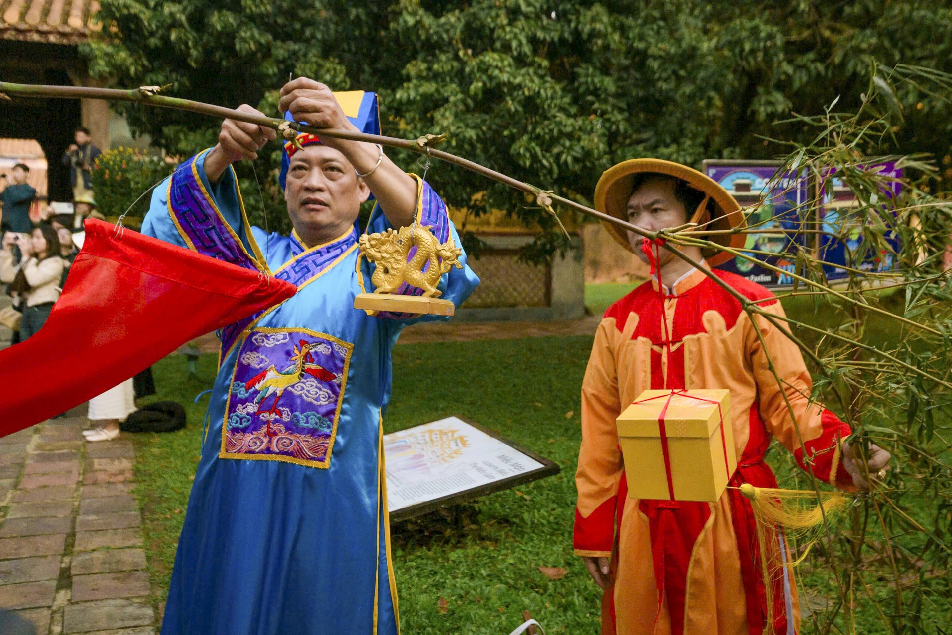 hoàng cung Huế