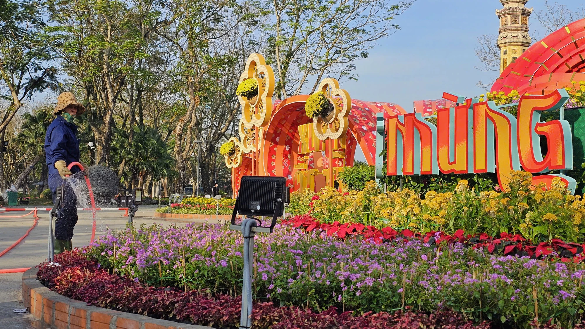 ngam-cap-linh-vat-ran-o-hue (3).jpg