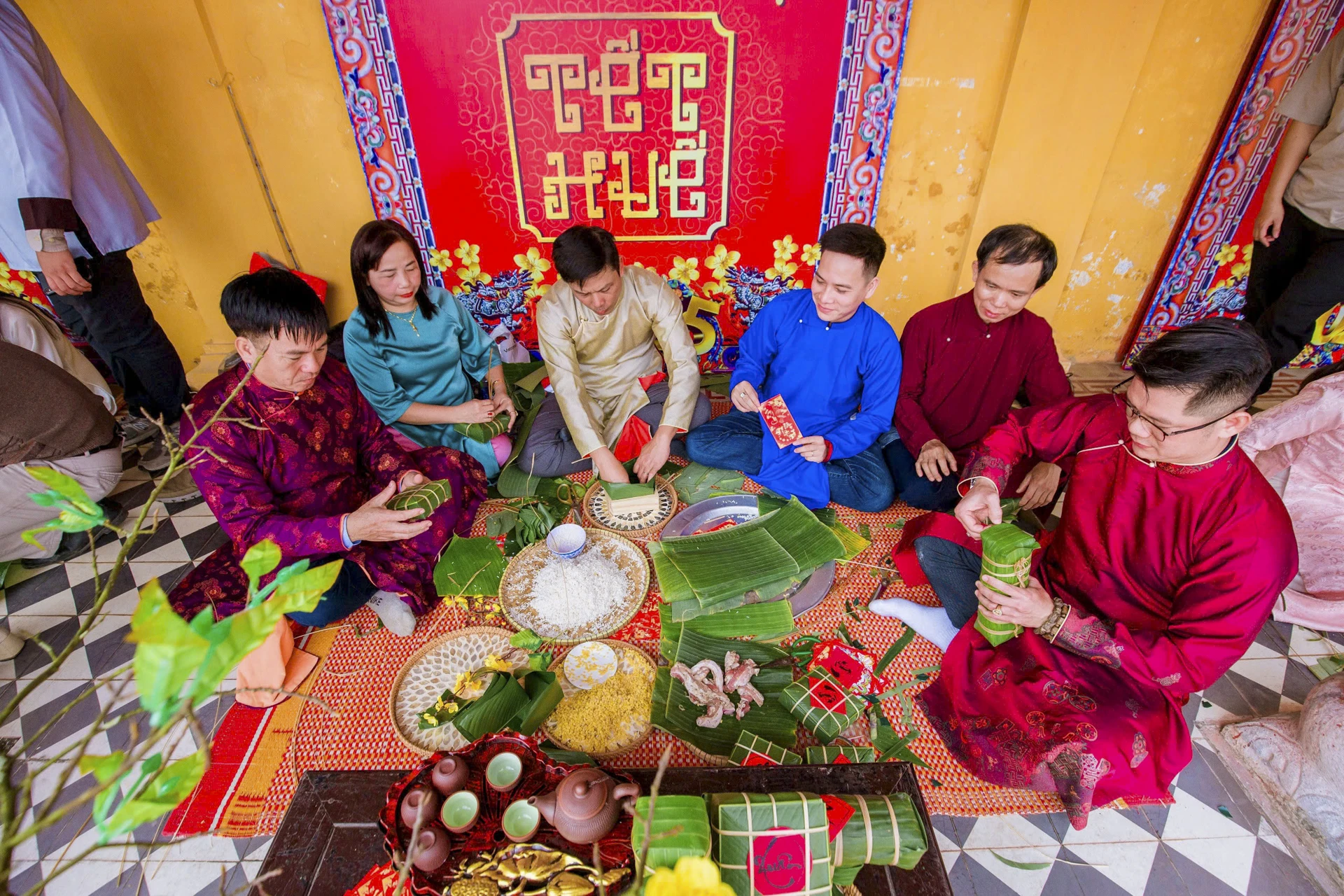 phong-vi-tet-trong-hoang-cung-hue-11.jpg