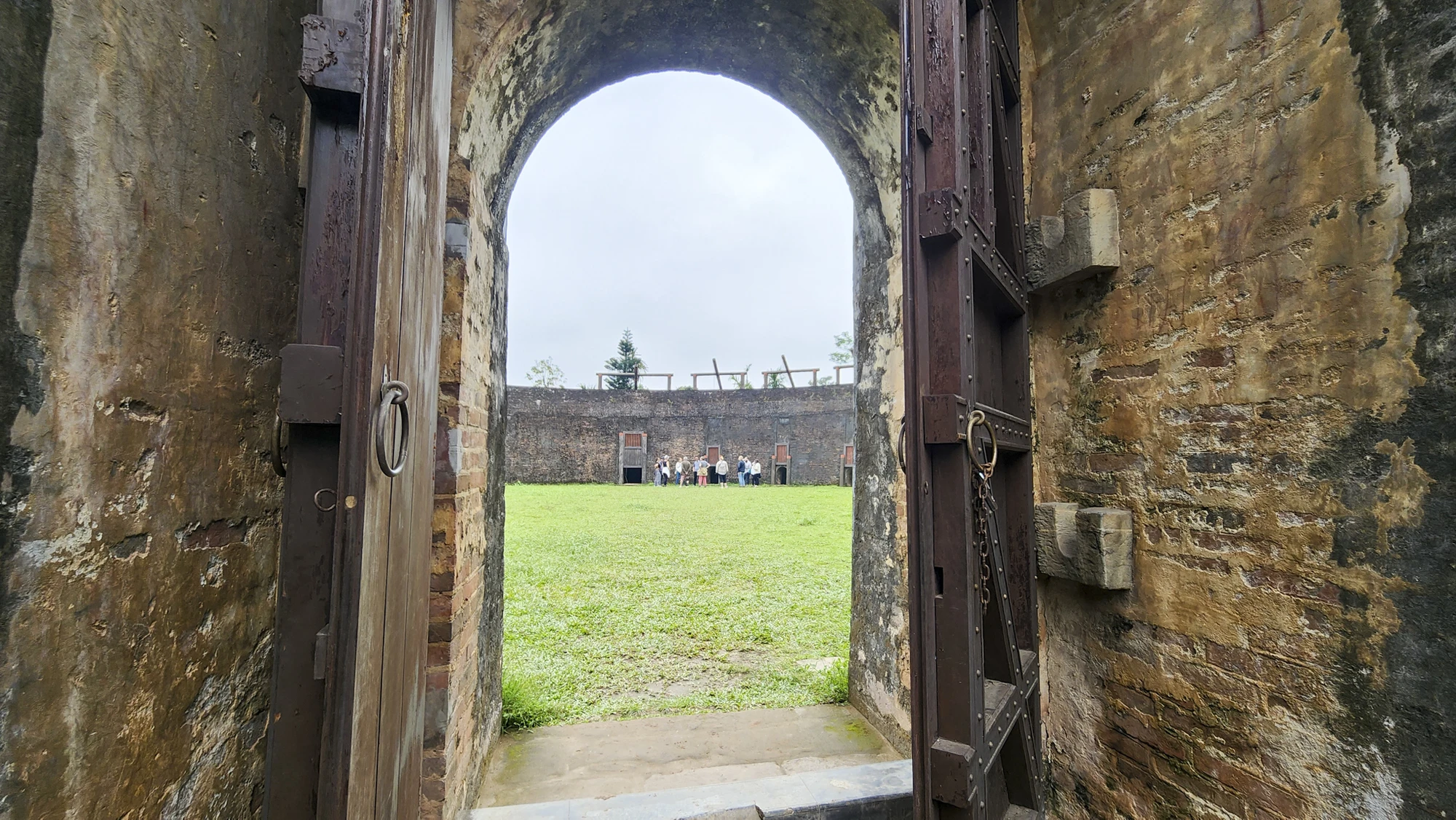 ho-quyen-o-hue-35.jpg