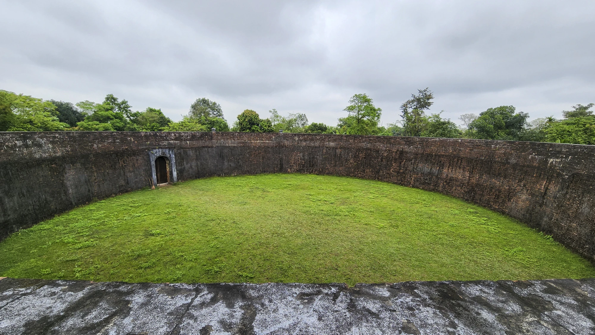 ho-quyen-o-hue-36.jpg