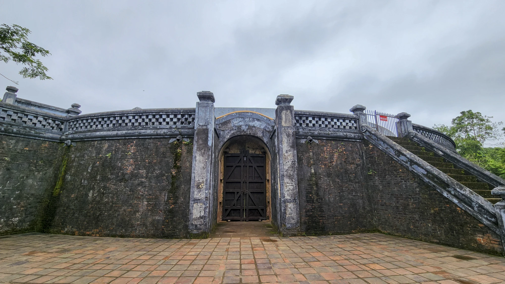 ho-quyen-o-hue-45.jpg
