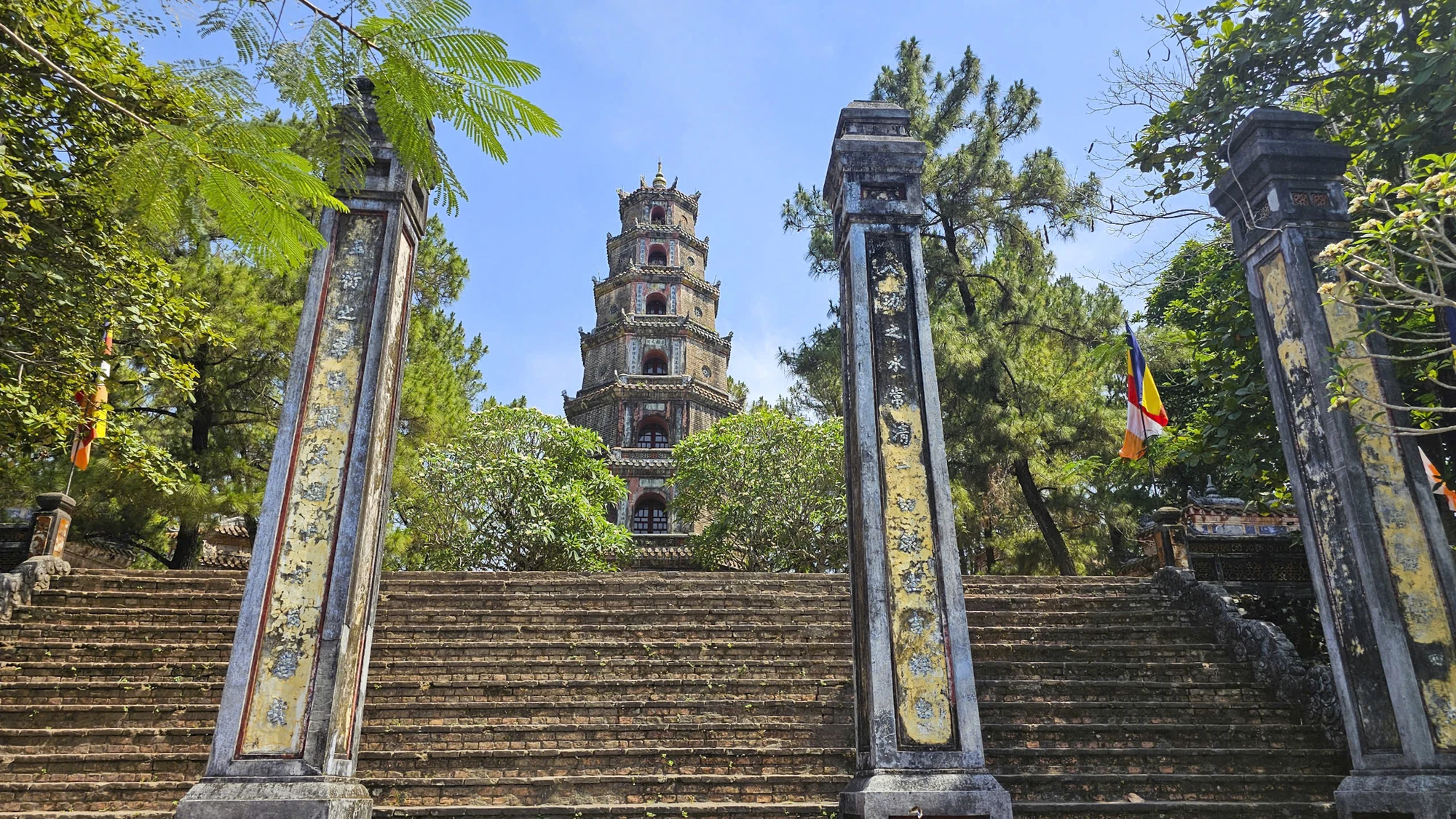 bo-tat-thich-quang-duc-1.jpg