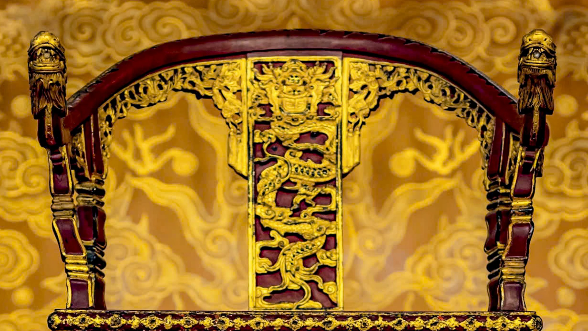 ngai-vang-o-Dien-thai-hoa-3.jpg