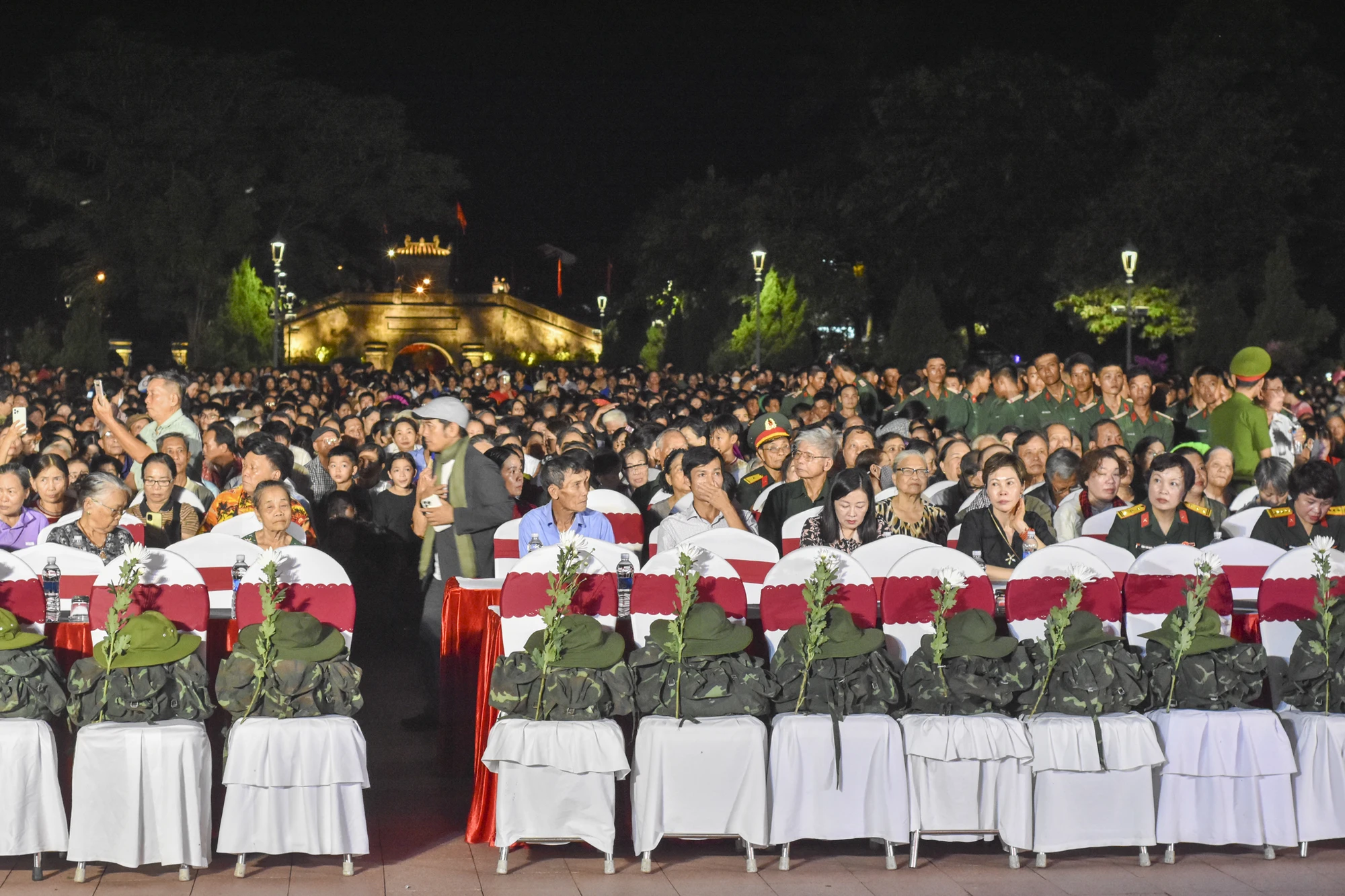 thanh-co-quang-tri-phim-mua-do-4.jpg