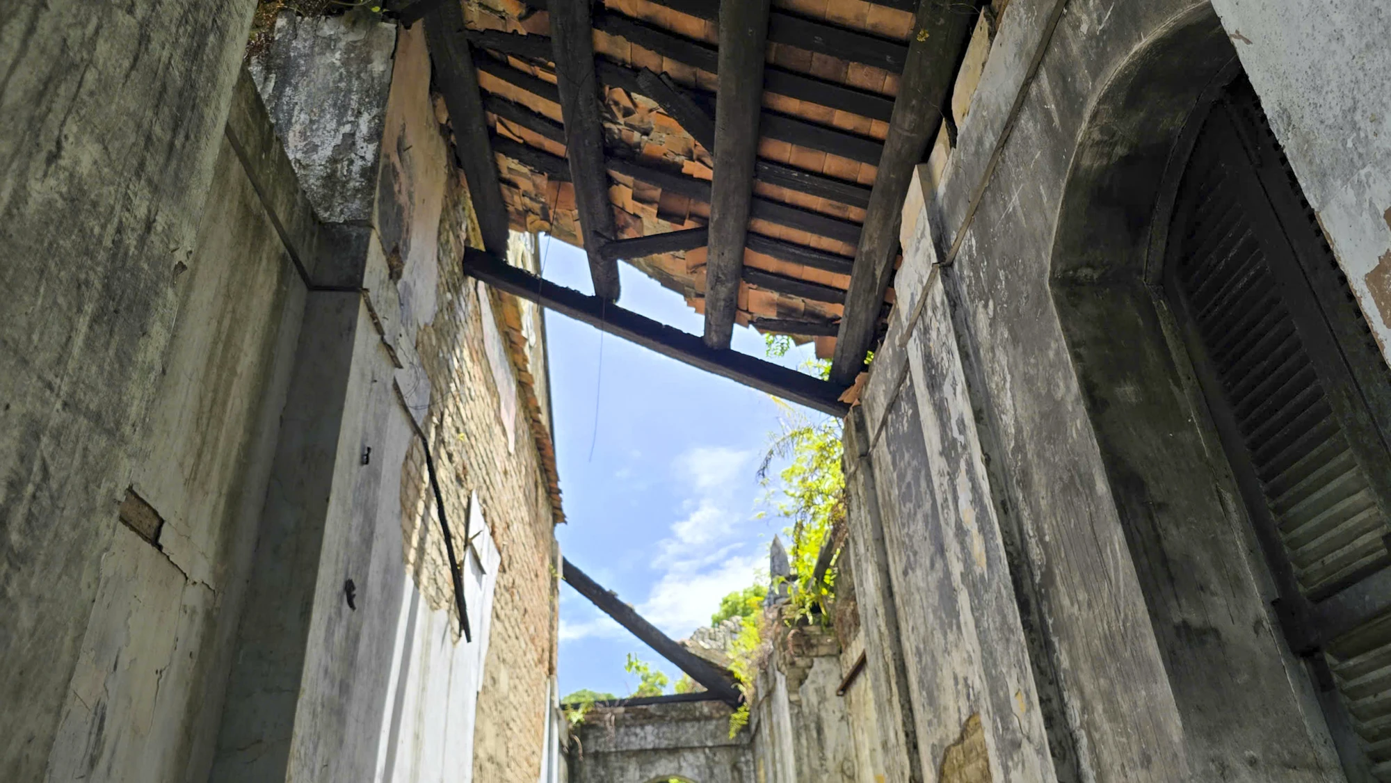 quoc-tu-giam-hue-4.jpg