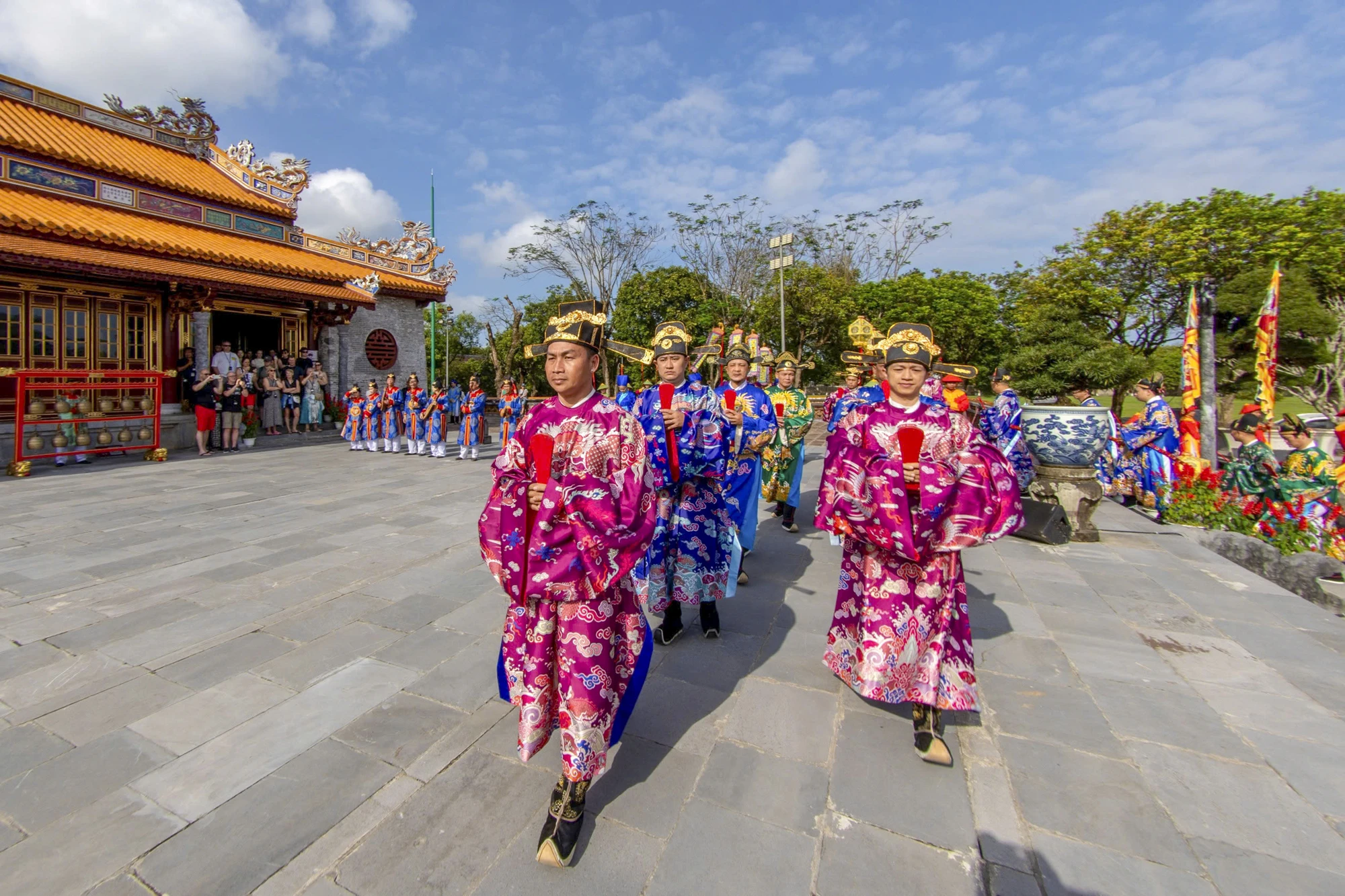 le-thiet-trieu-15.jpg