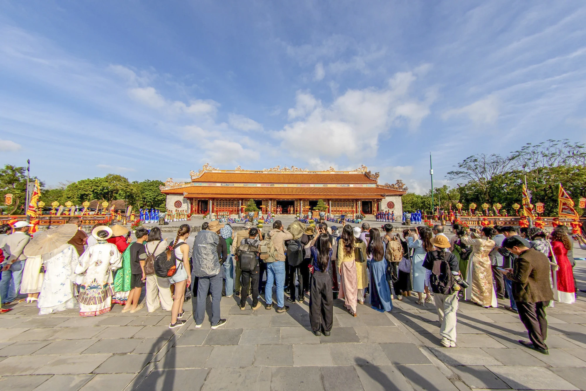 le-thiet-trieu-4.jpg