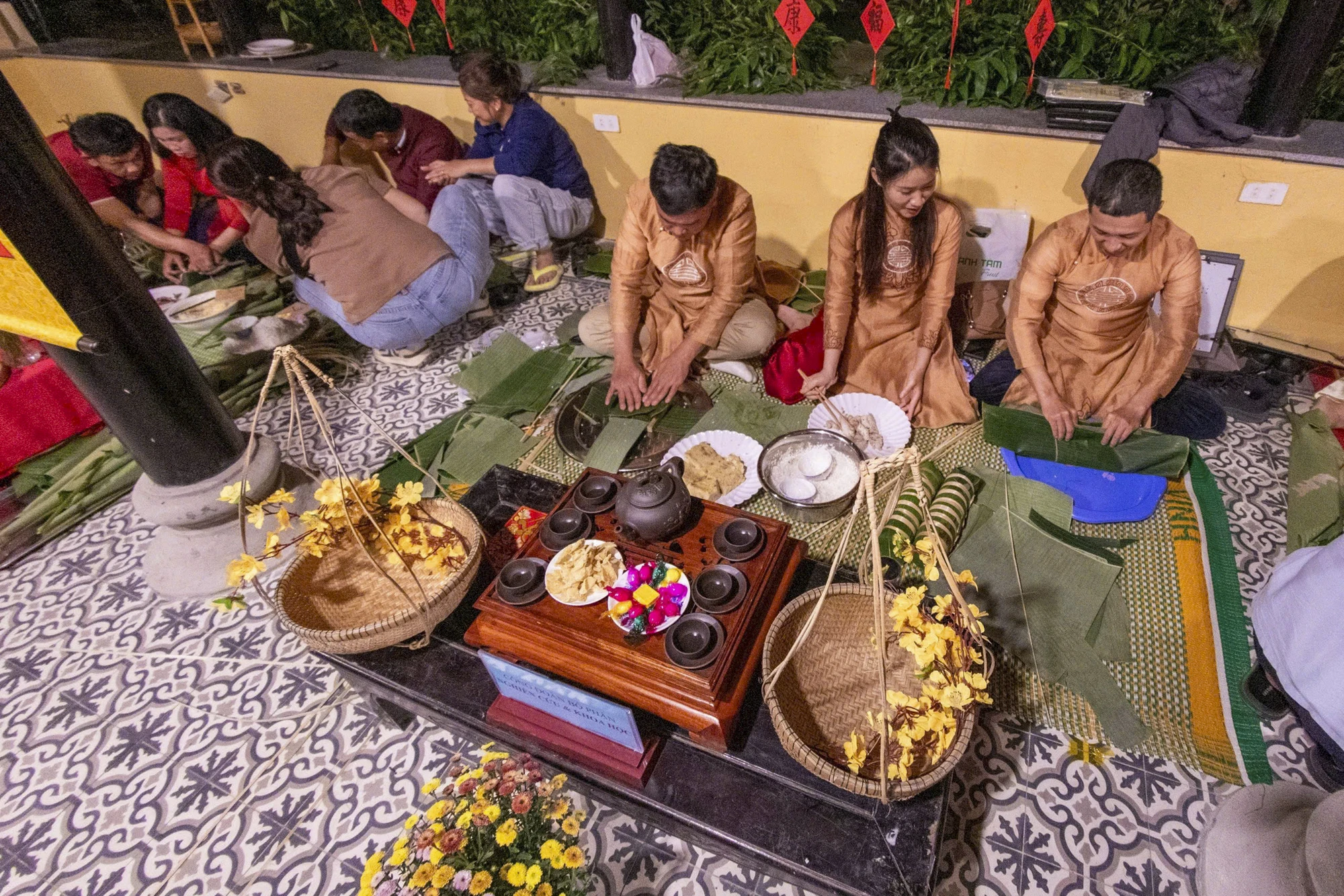lac-buoc-vao-chon-xua-trai-nghiem-nhung-tro-choi-cung-dinh (3).jpg
