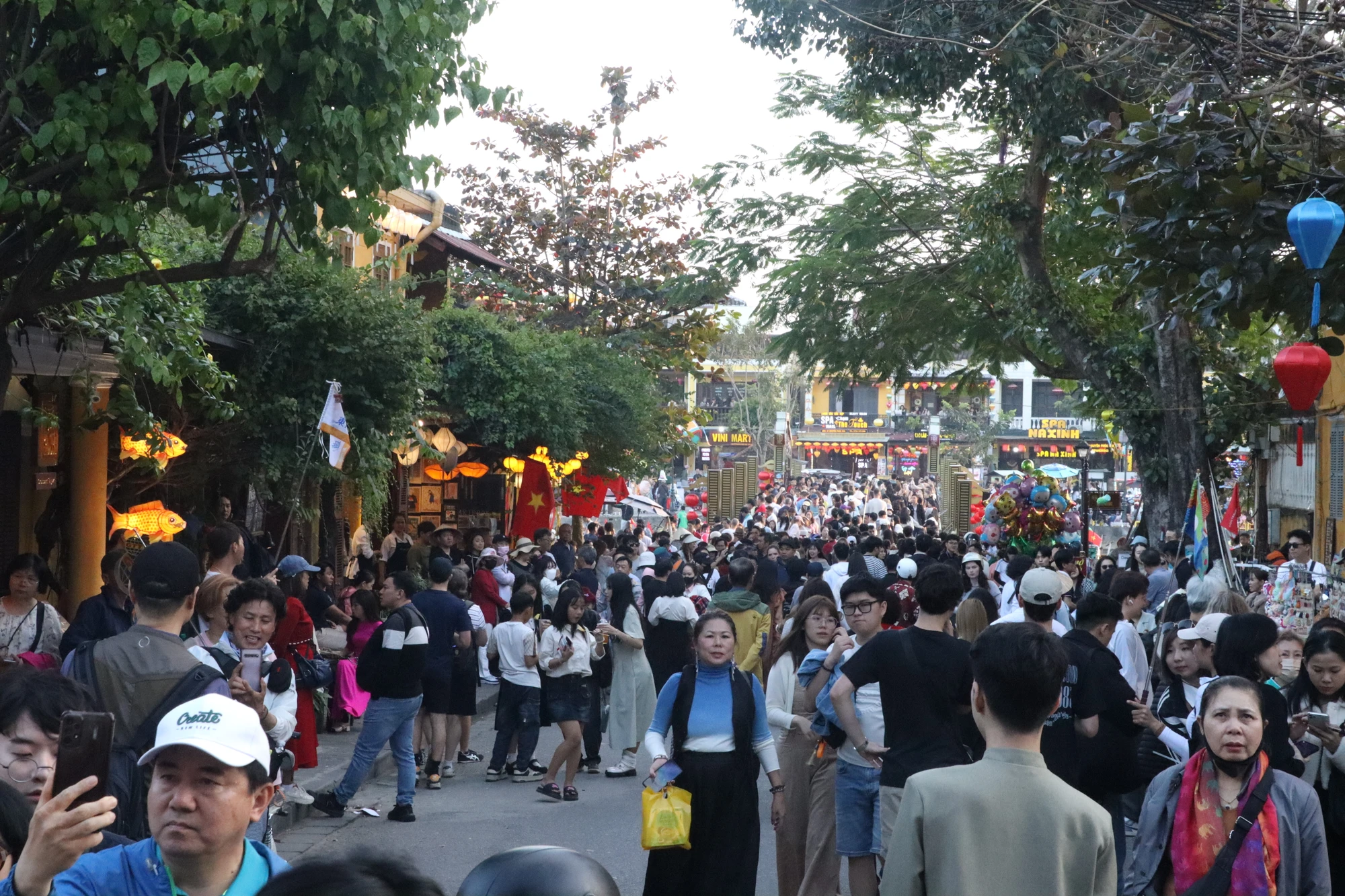 chua-cau-hoi-an15.JPG
