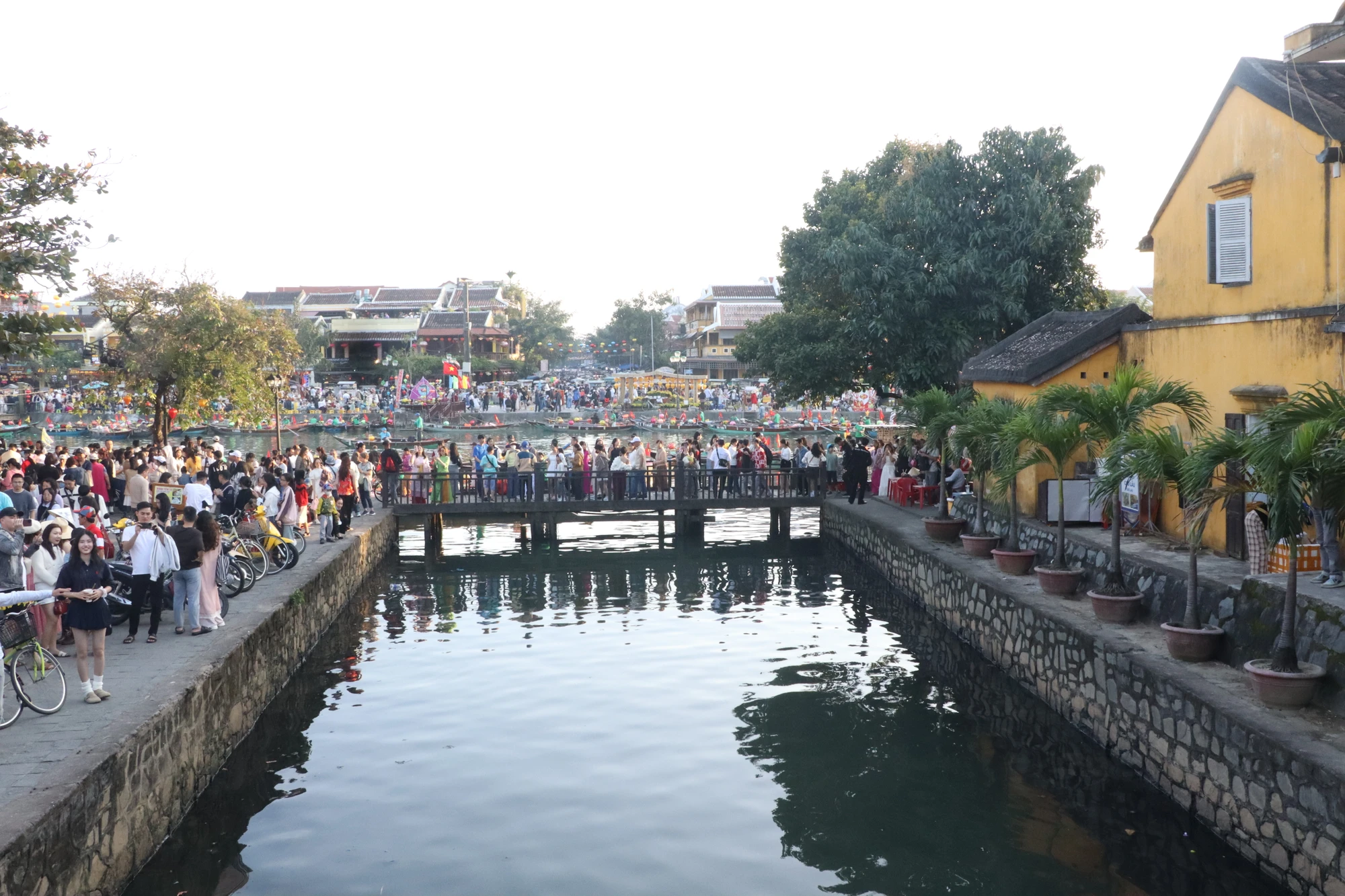 chua-cau-hoi-an6.JPG