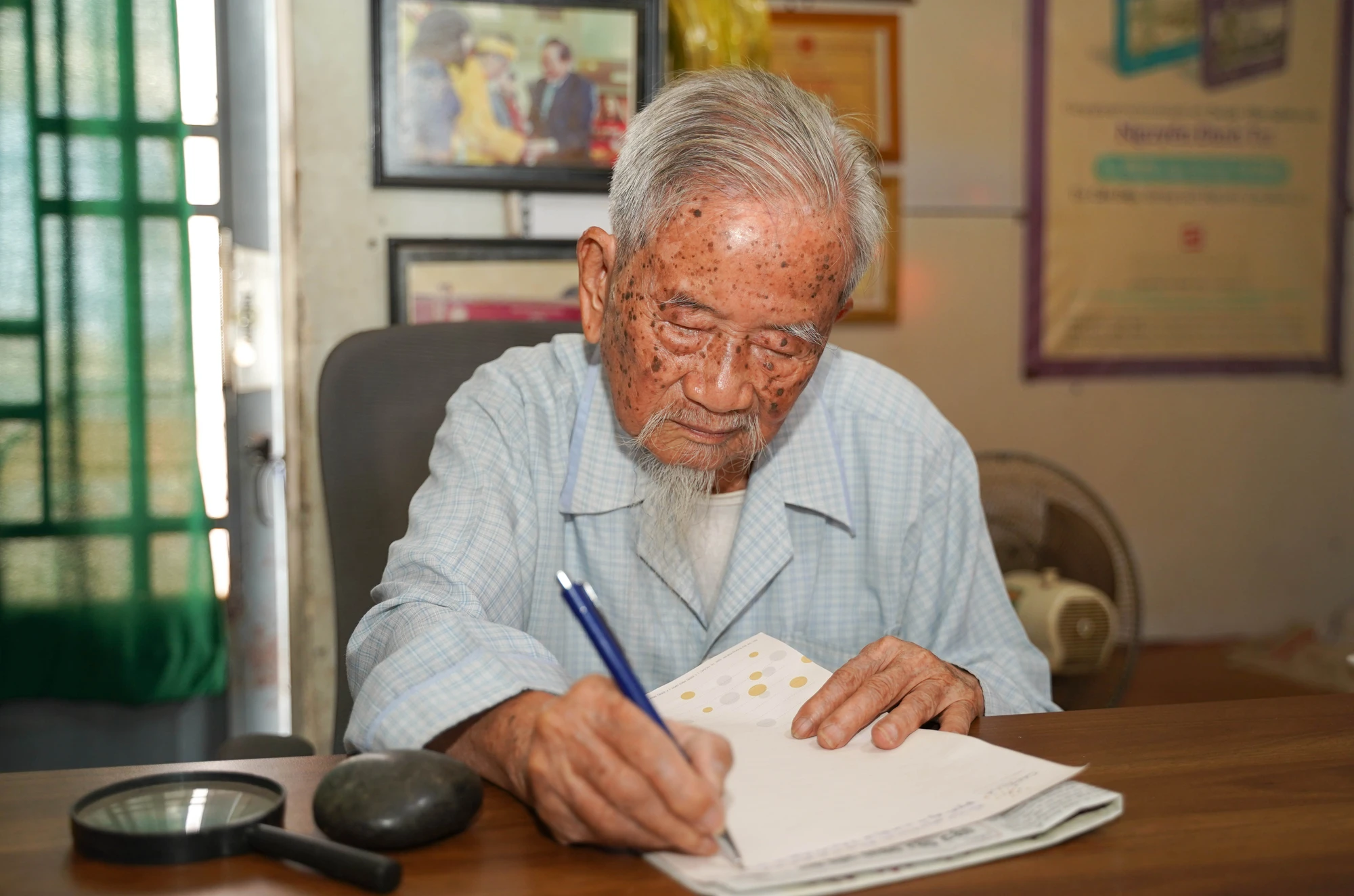 nha-nghien-cuu-nguyen-dinh-tu4.jpg