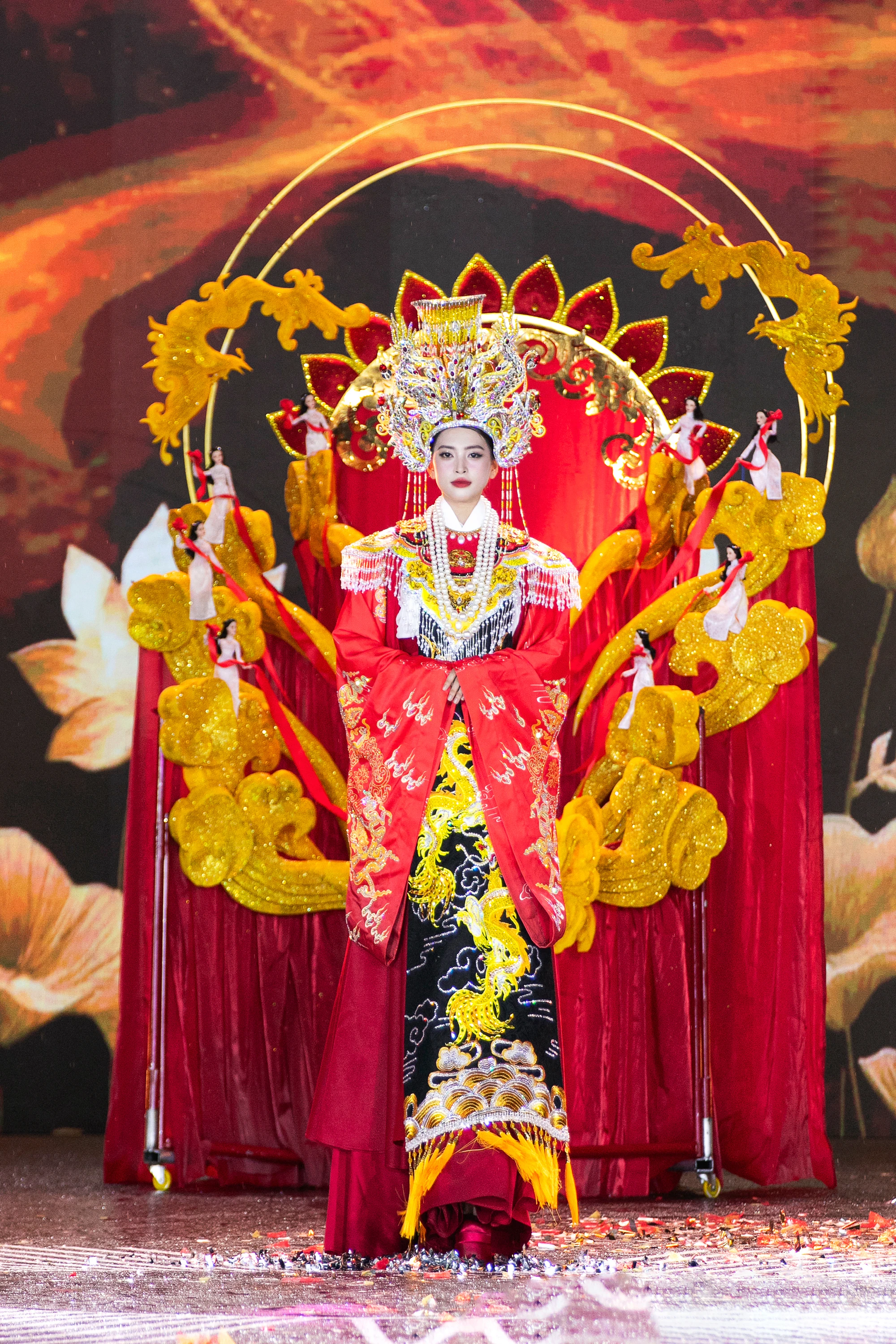 miss-grand-vietnam4.jpg