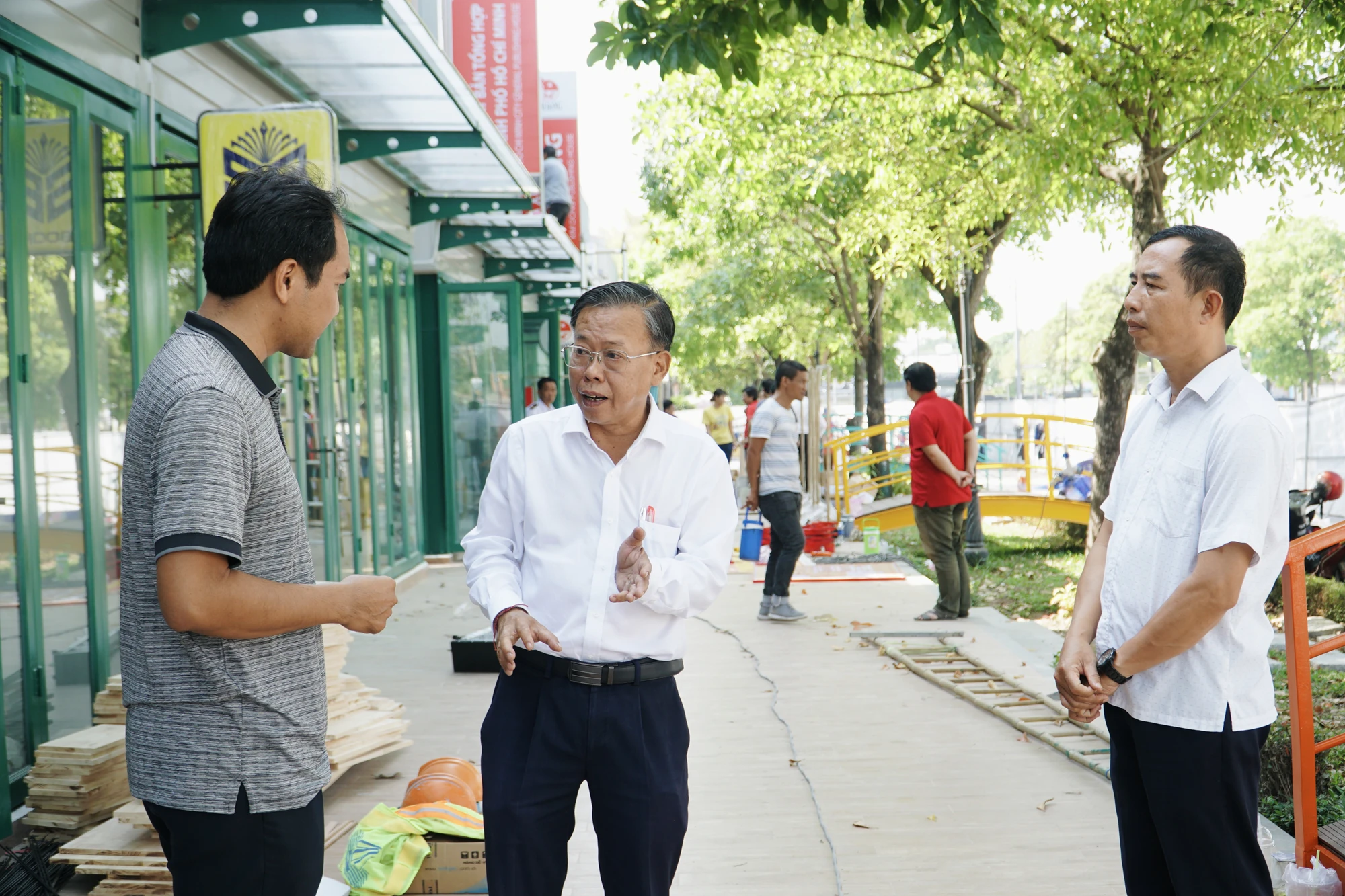 8-Dien-mao-duong-sach-TP-Thu-Duc-truoc-them-khanh-thanh.jpg