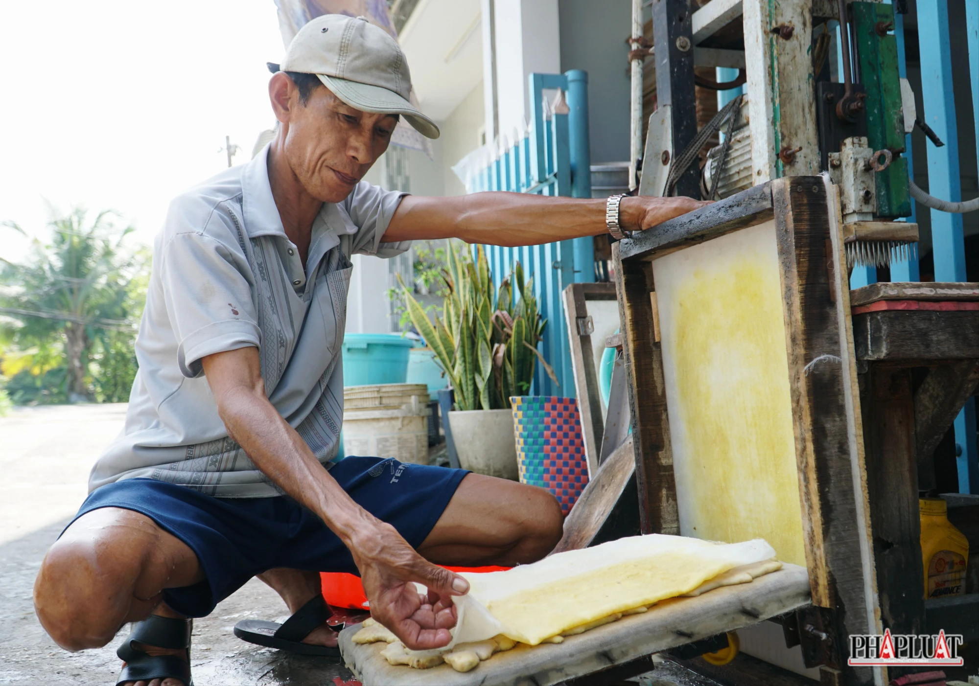 anh-142-lang-mut-gung-tai-binh-duong-4065-2708-821.jpg
