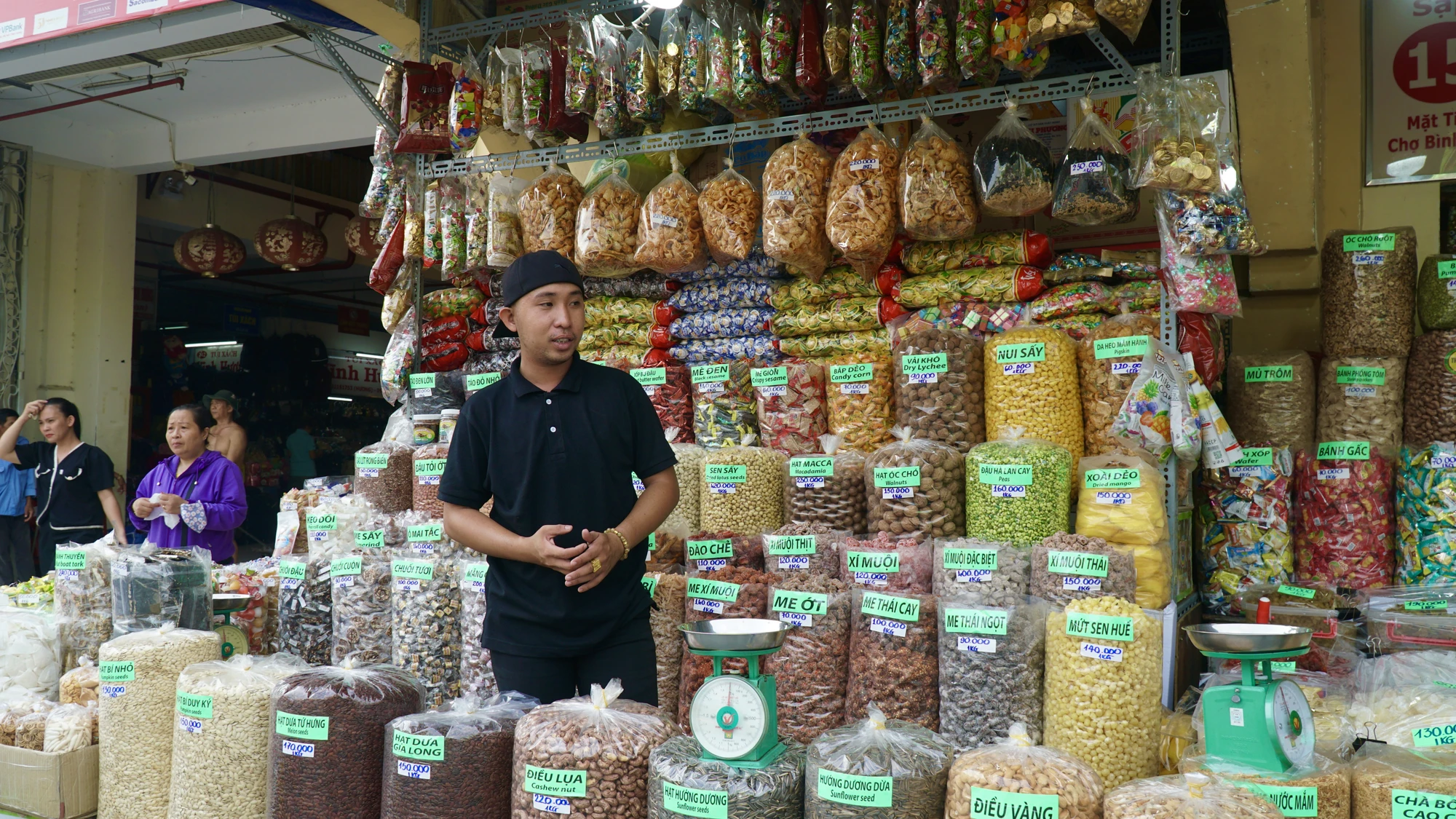 9-cho-Binh-Tay.jpg