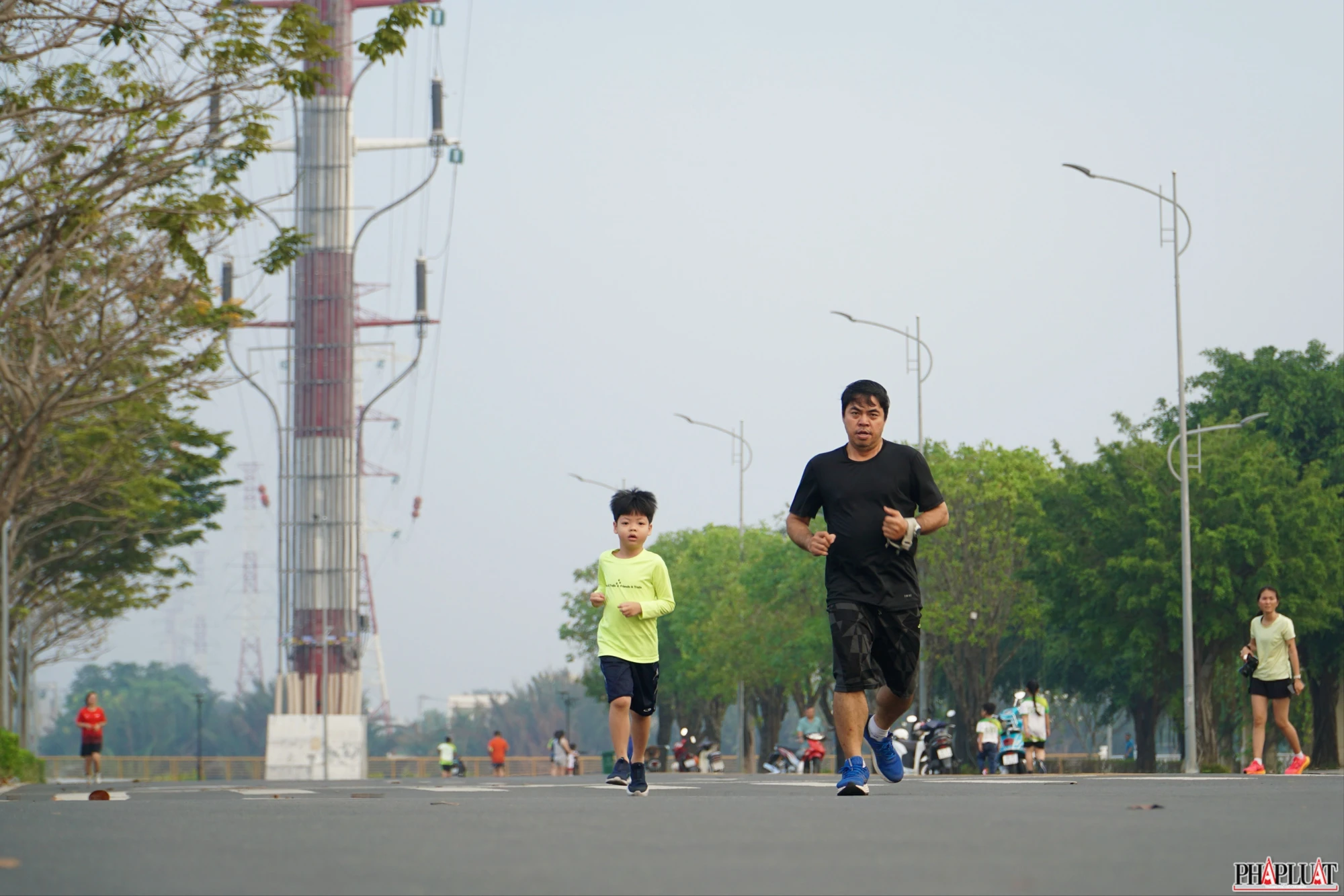 1.4day-chay-bo .jpg