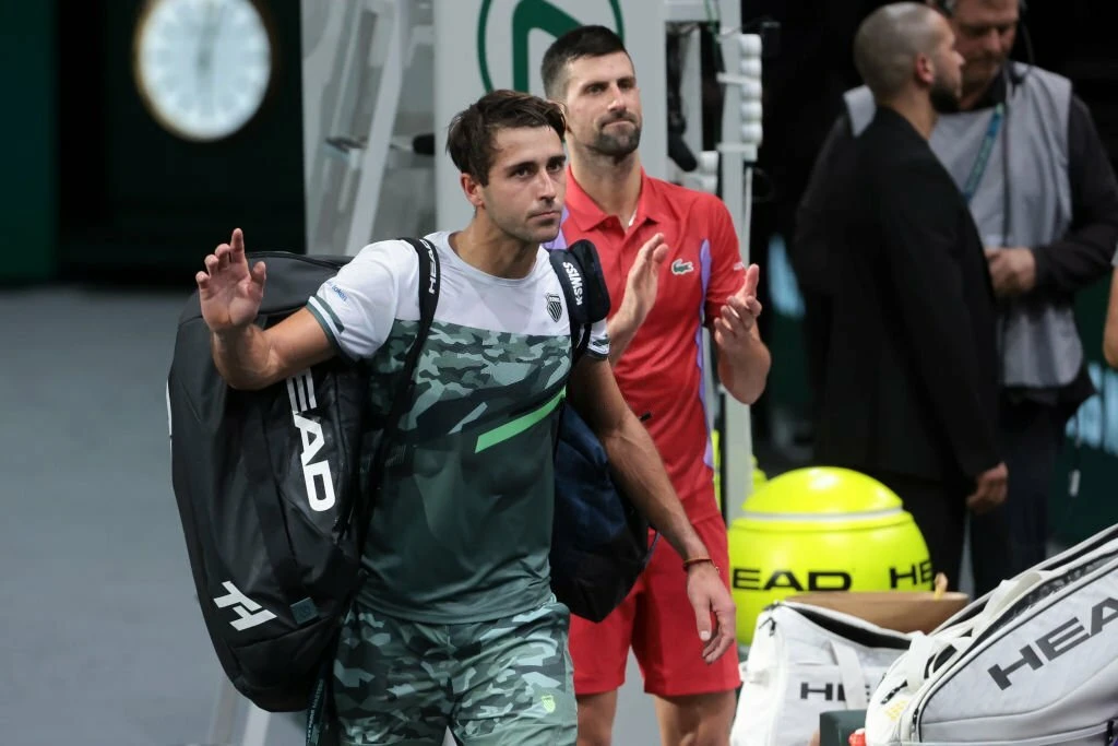 djokovic-thang-ap-dao-2.jpg
